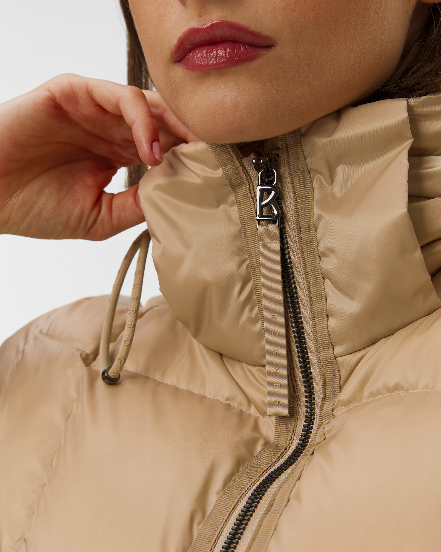 Beżowa kurtka puchowa damska BOGNER Feline