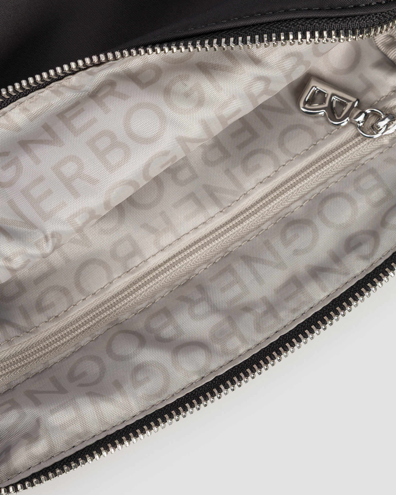 Dámská kabelka Bogner Sita v Černé Barvě