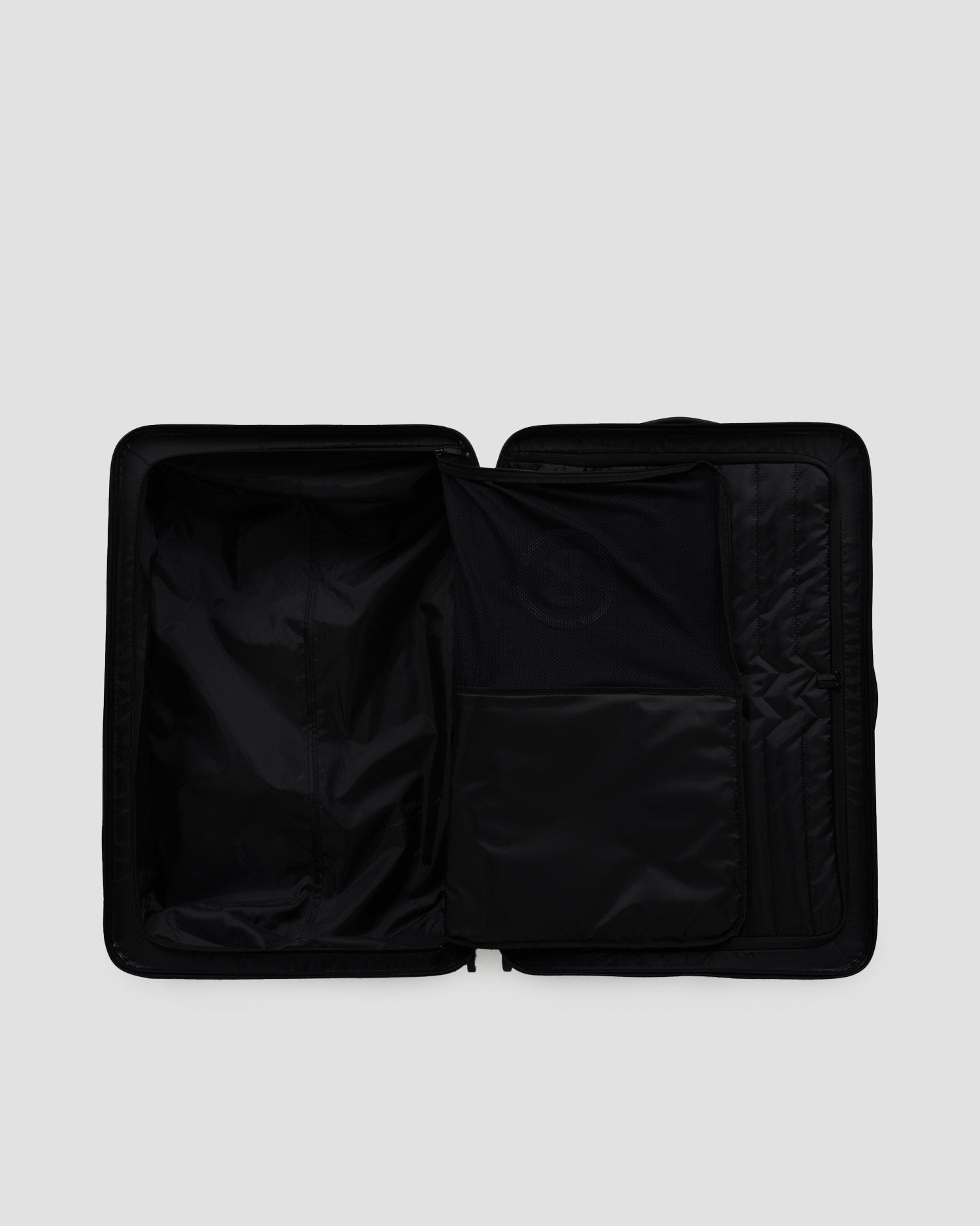 Čierny kufor BOGNER Piz Deluxe Large Hard C75 95 l 