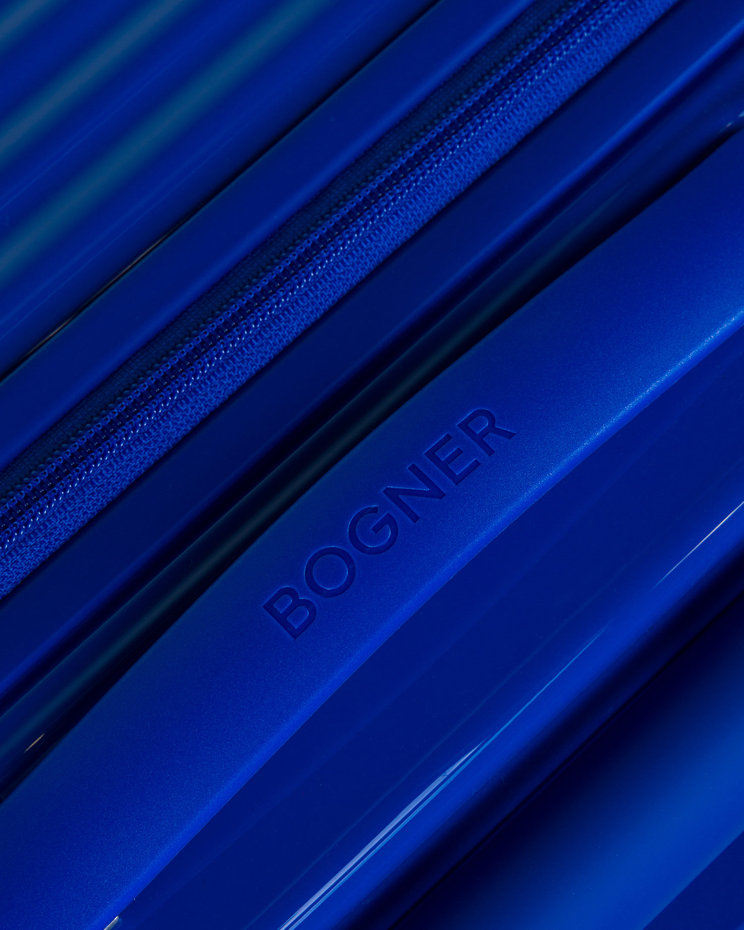 BOGNER Piz Medium 73L Koffer in Blau