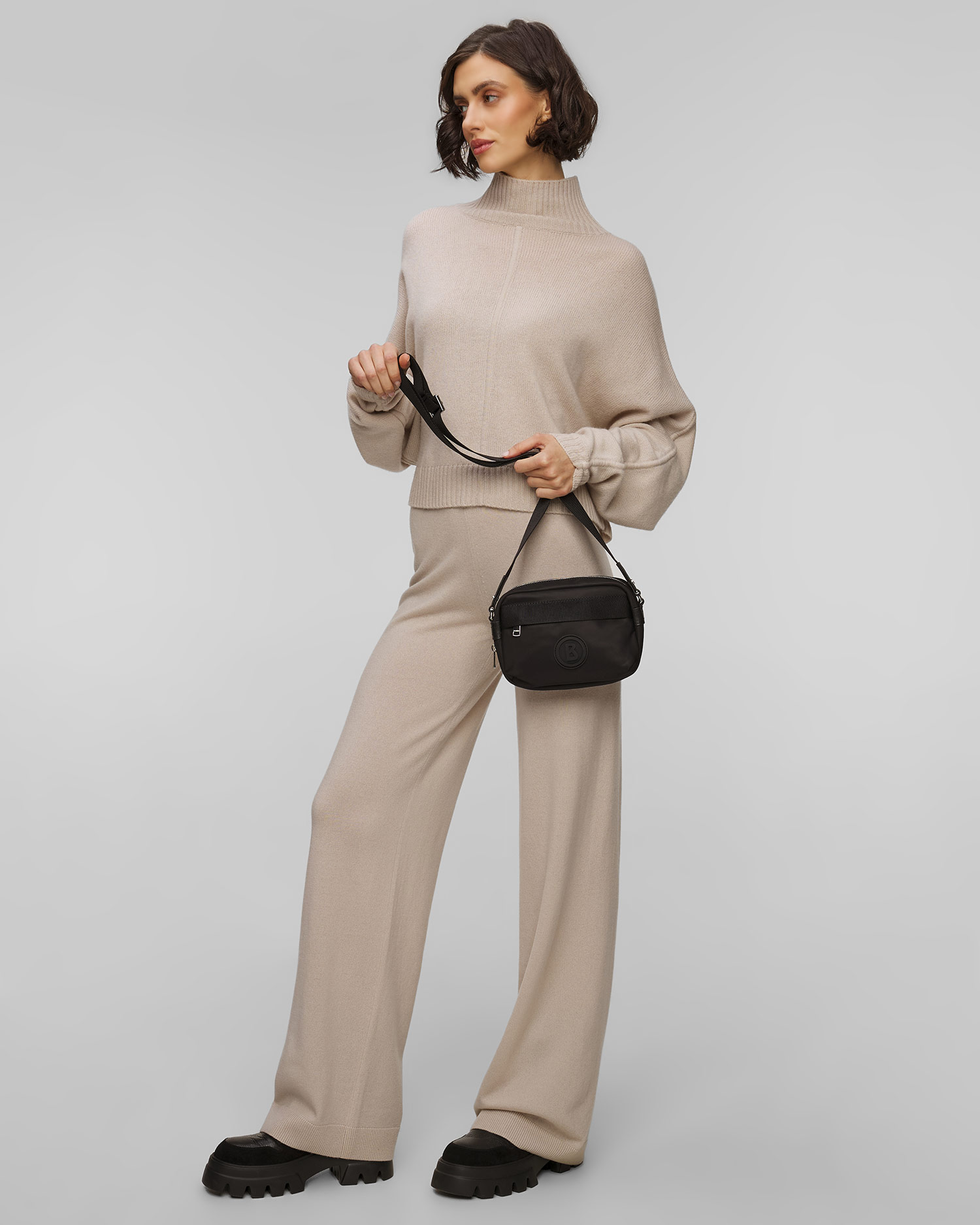 Dámska kabelka cez rameno BOGNER Maggia Lidia Xshz čierna