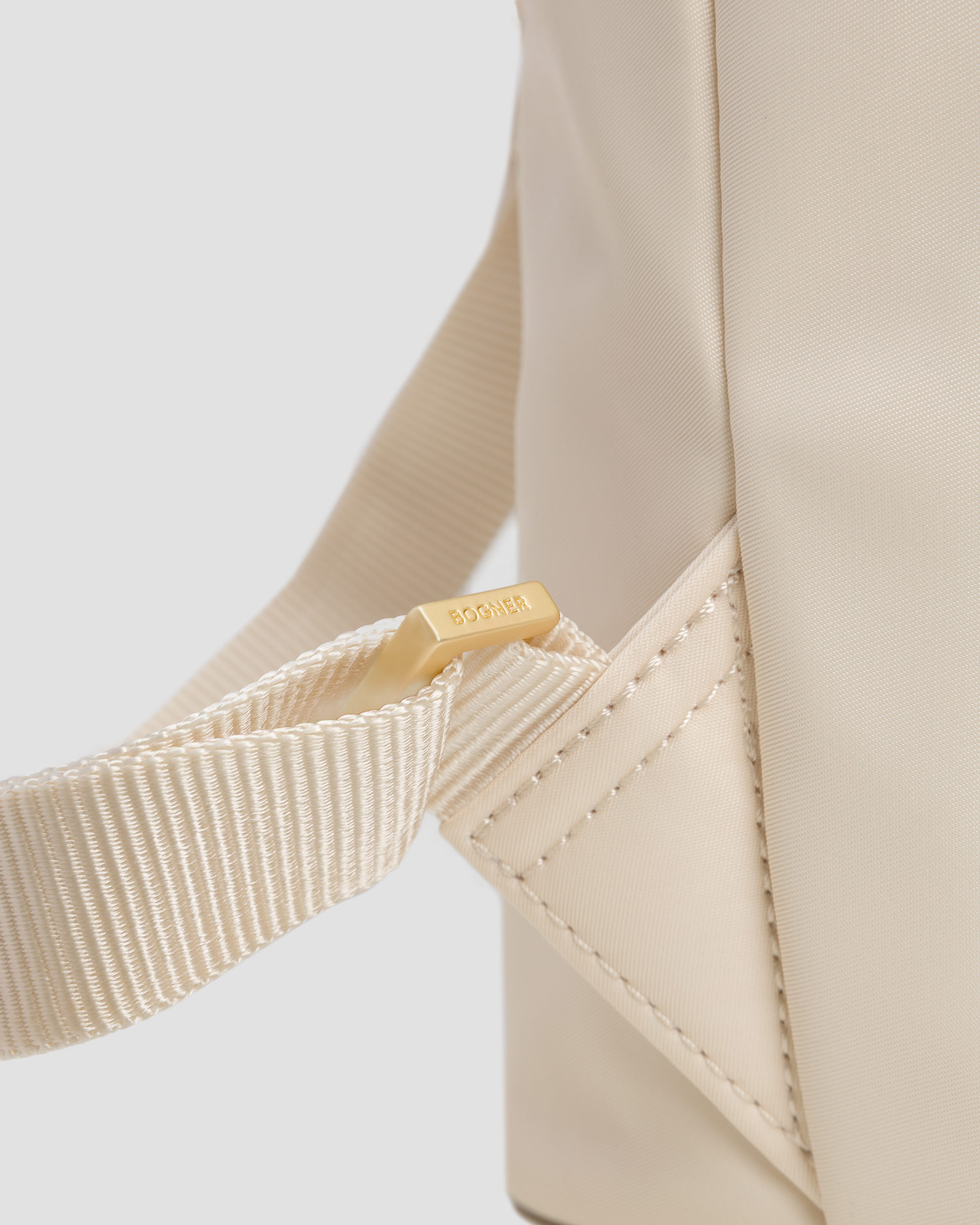 Dámsky batoh BOGNER Klosters Neve Feline Svf béžová