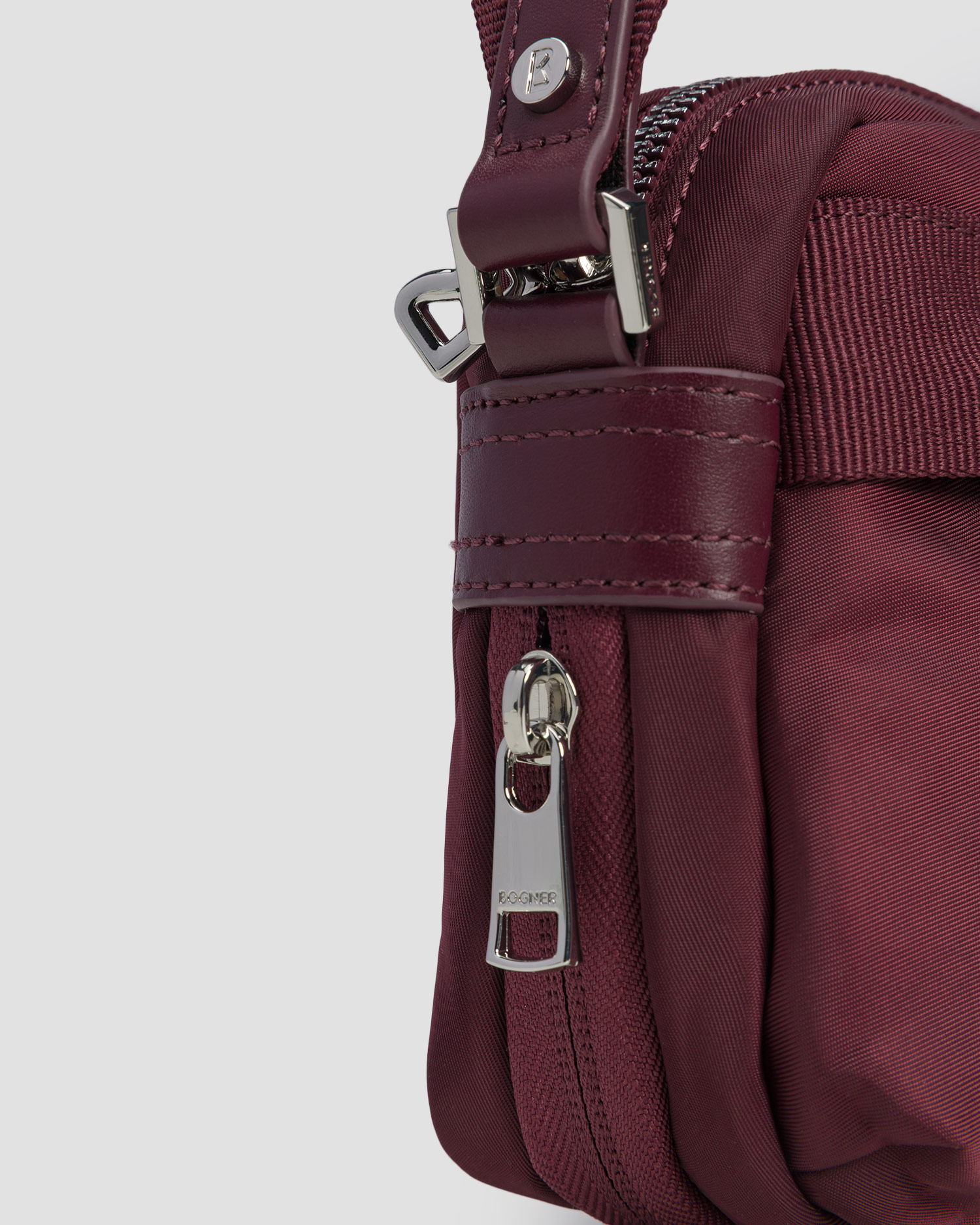 Dámská kabelka BOGNER Lidia v Bordó Barevném Odstínu