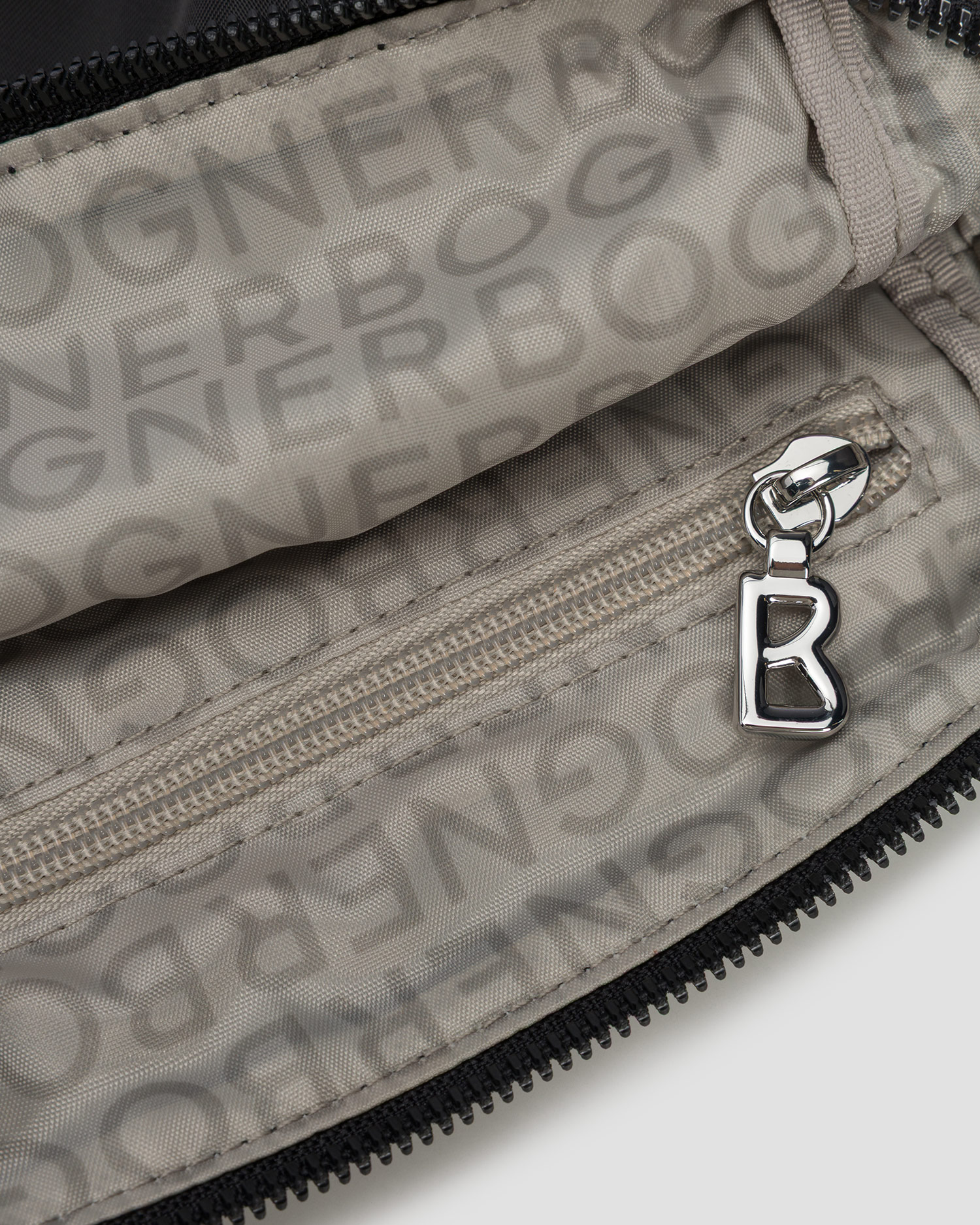 Dámska kabelka BOGNER Verbier Play 1.0 Pukie Shz čierna