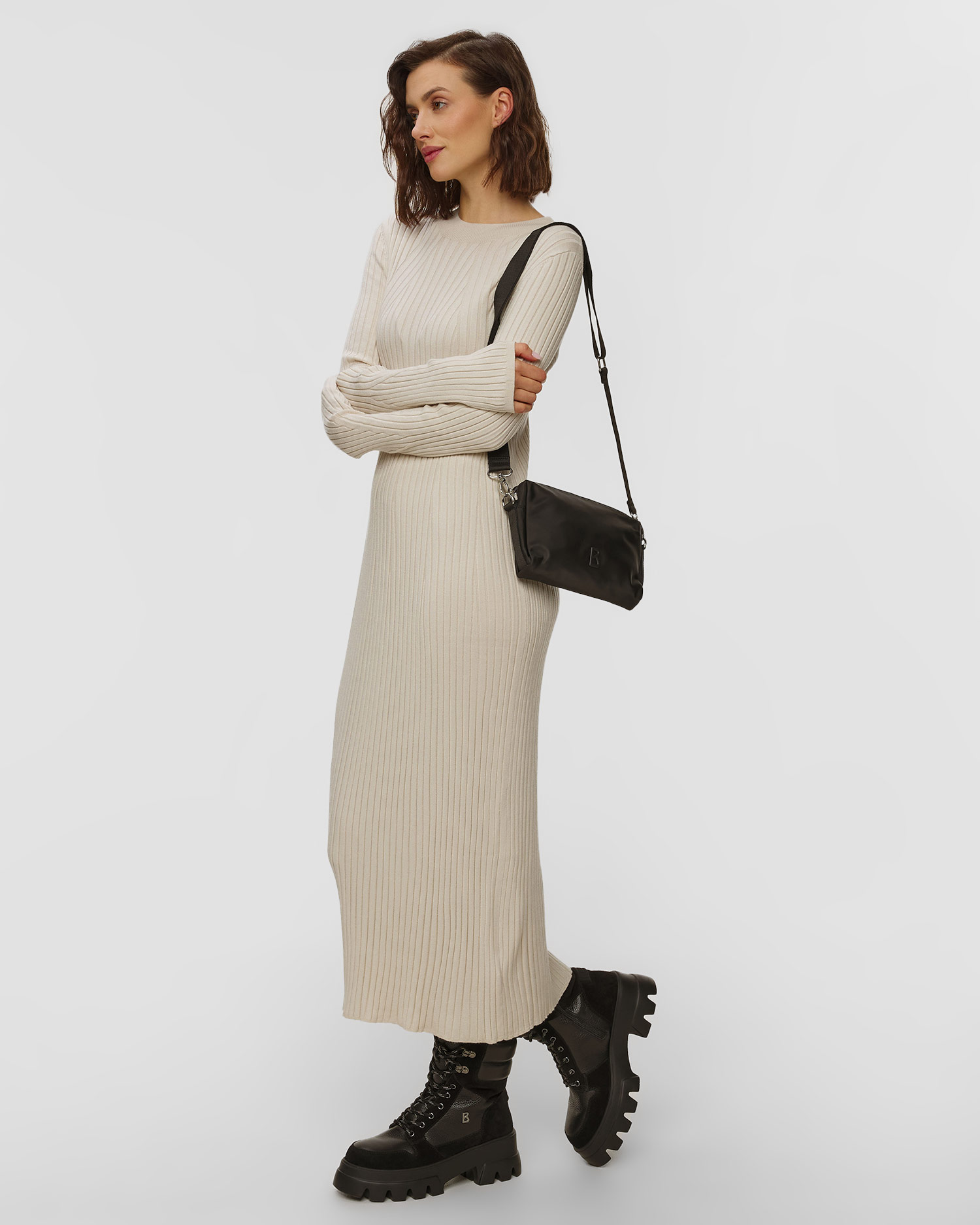 Dámska kabelka BOGNER Verbier Play 1.0 Pukie Shz čierna