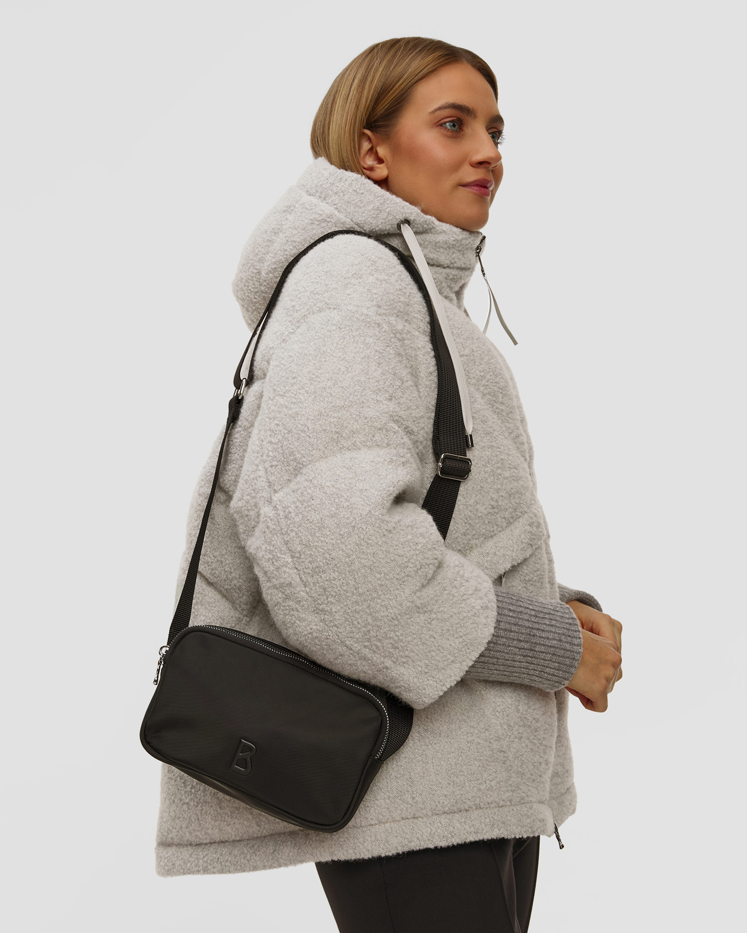 Dámská kabelka BOGNER Avy v černé barvě