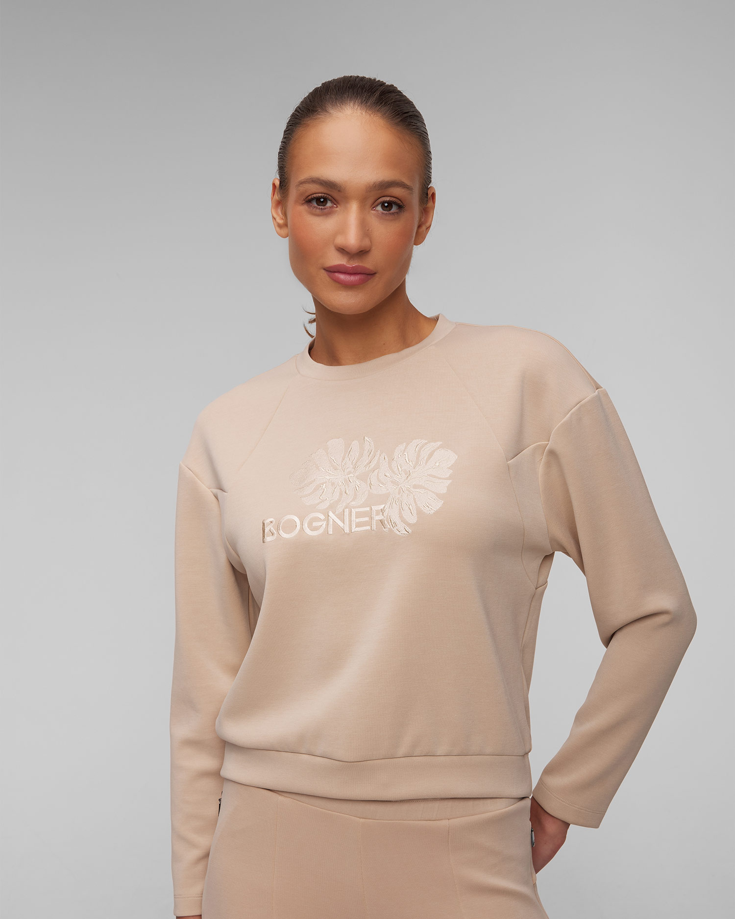 Sweat-shirt beige pour femmes BOGNER Zuna