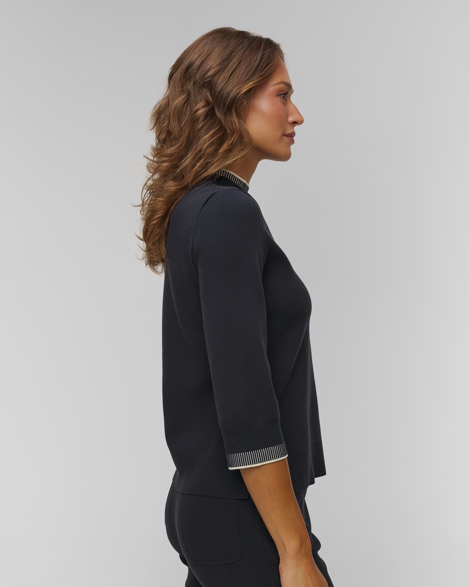 Dámsky tmavomodrý viskózový sveter BOGNER Berrit