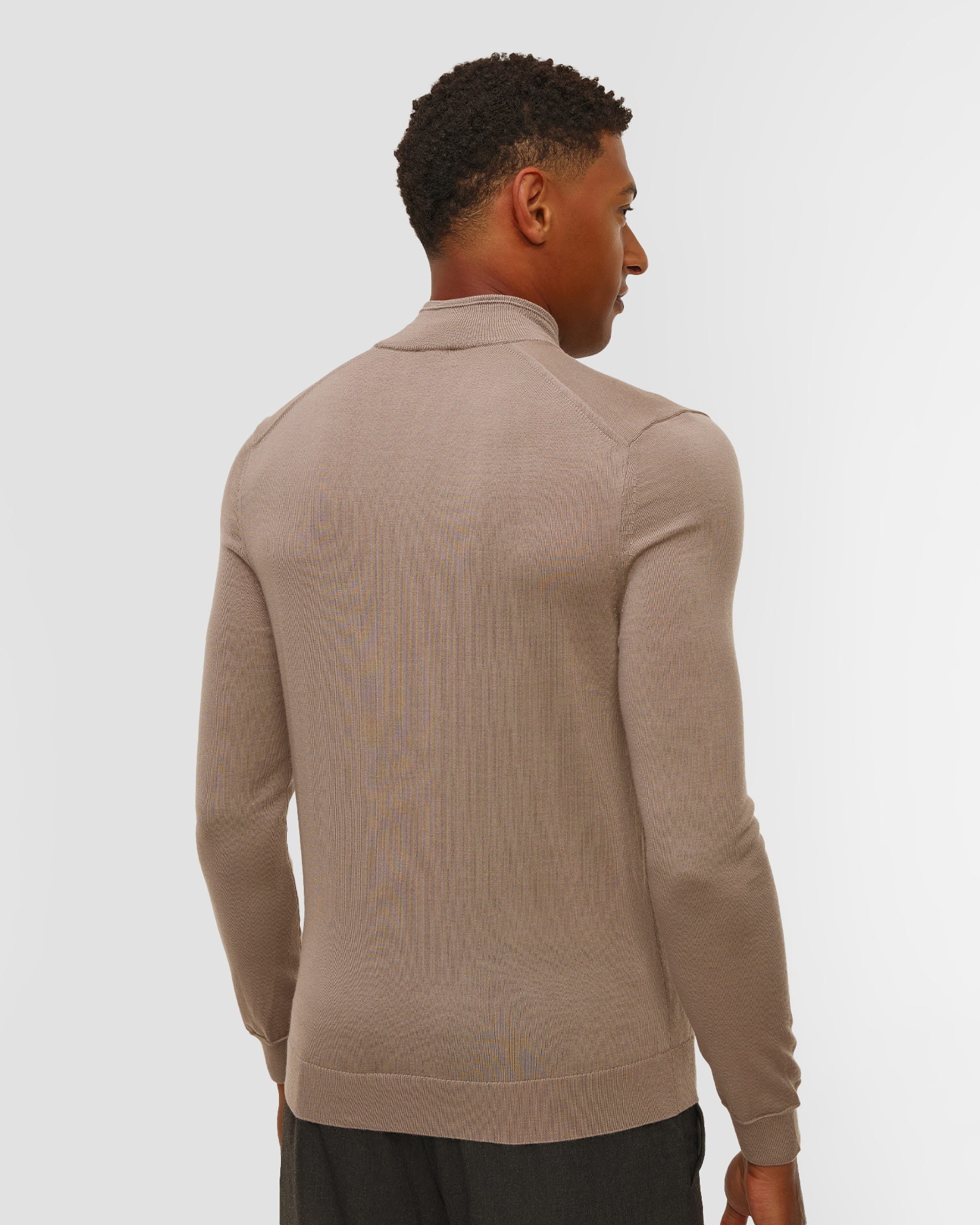 Pull à col roulé en laine beige pour hommes BOGNER Ouri