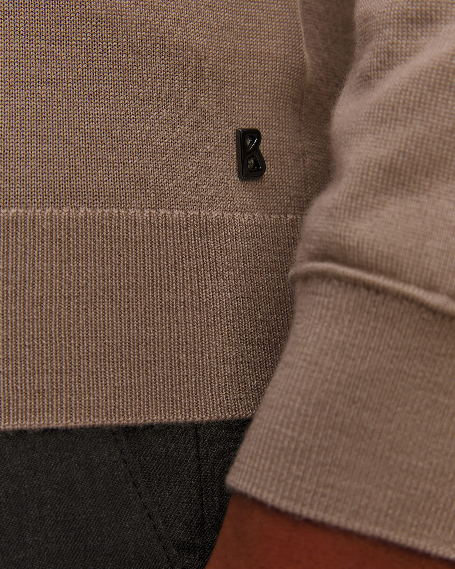 Pull à col roulé en laine beige pour hommes BOGNER Ouri