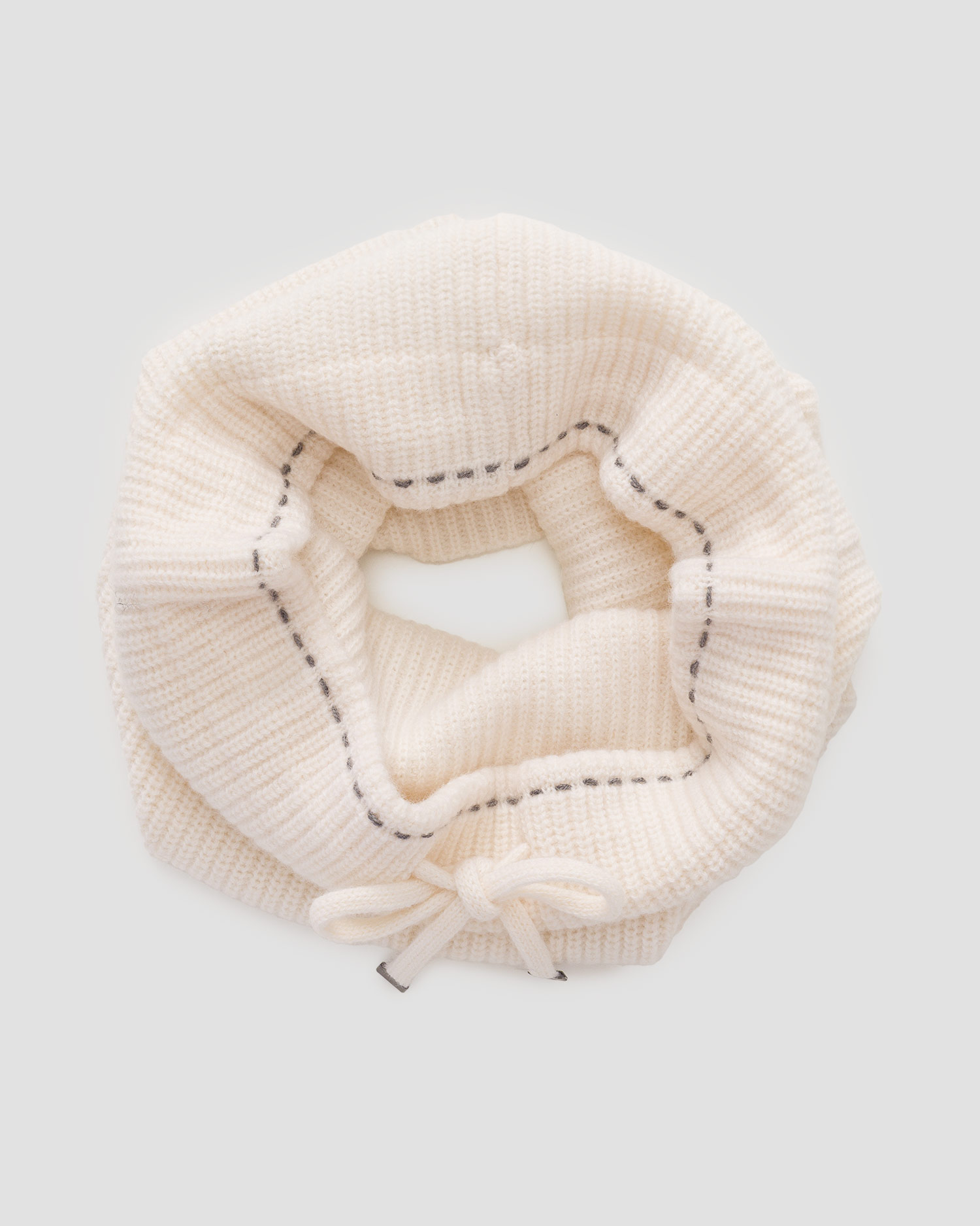 Vlněná dámská komínová šála BOGNER Merve-1 v Béžové Barvě