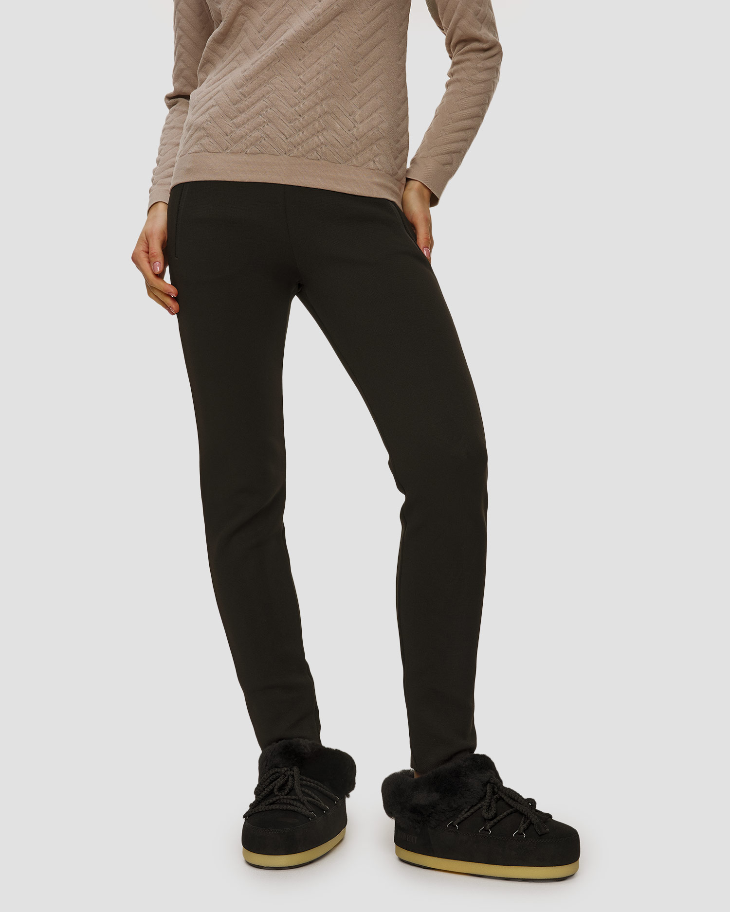 Legíny NEWLAND ST. ANNA