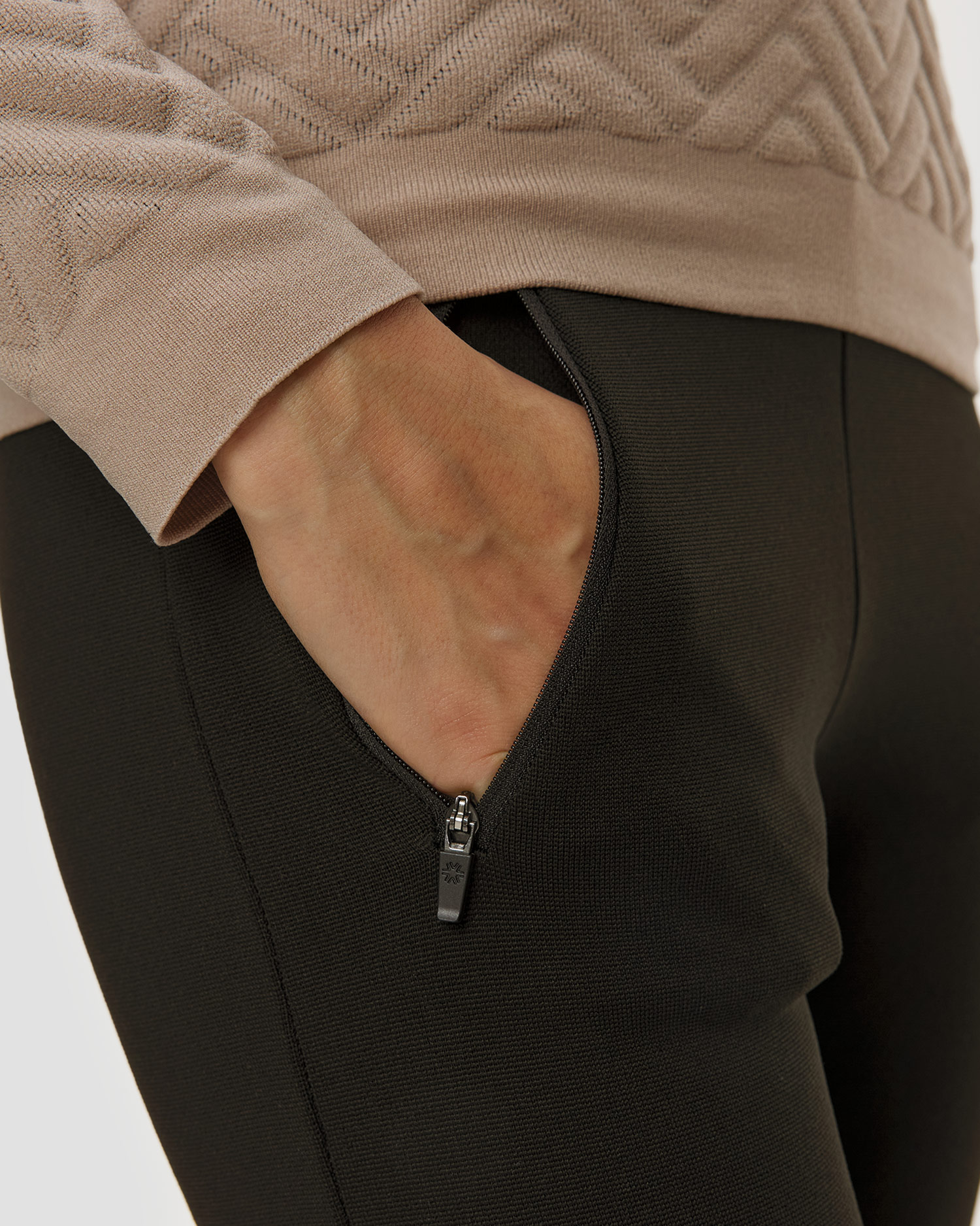 Legíny NEWLAND ST. ANNA