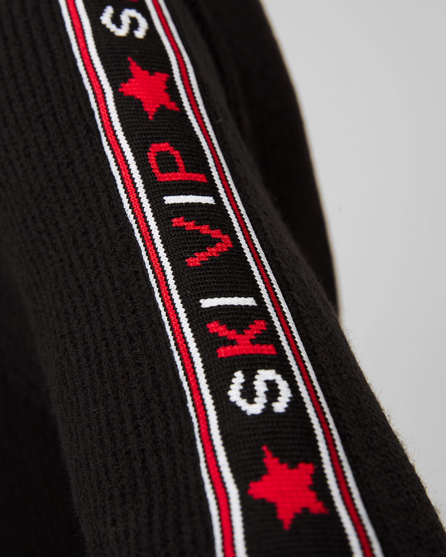 Dámsky vlnený sveter Newland Ariel