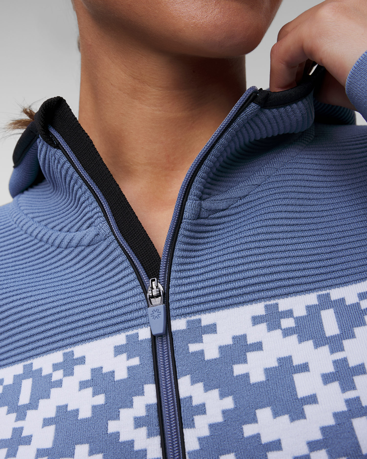 Bluza rozpinana damska z kapturem Newland Marianne