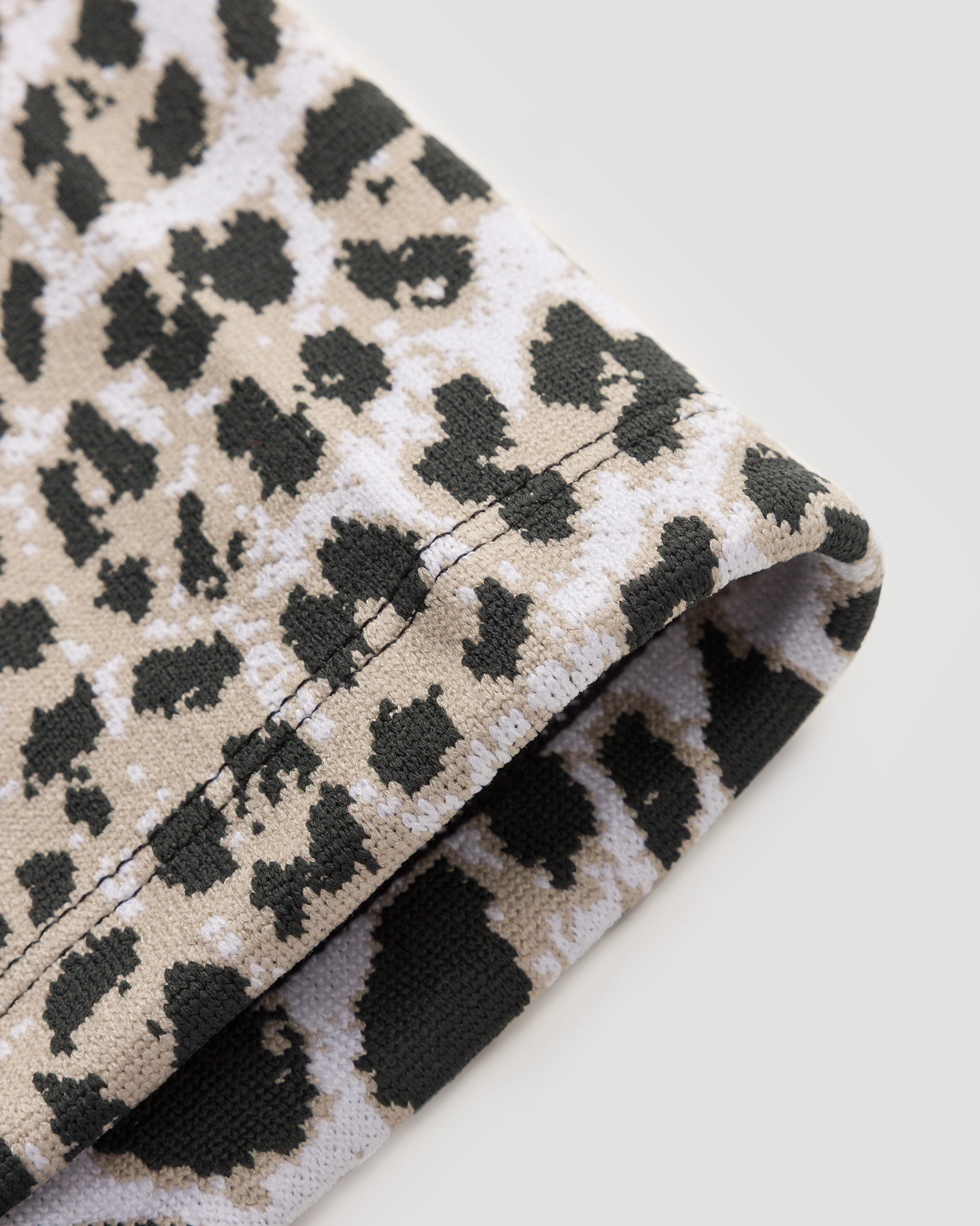 Komin wielofunkcyjny termoaktywny Newland Sasseneire