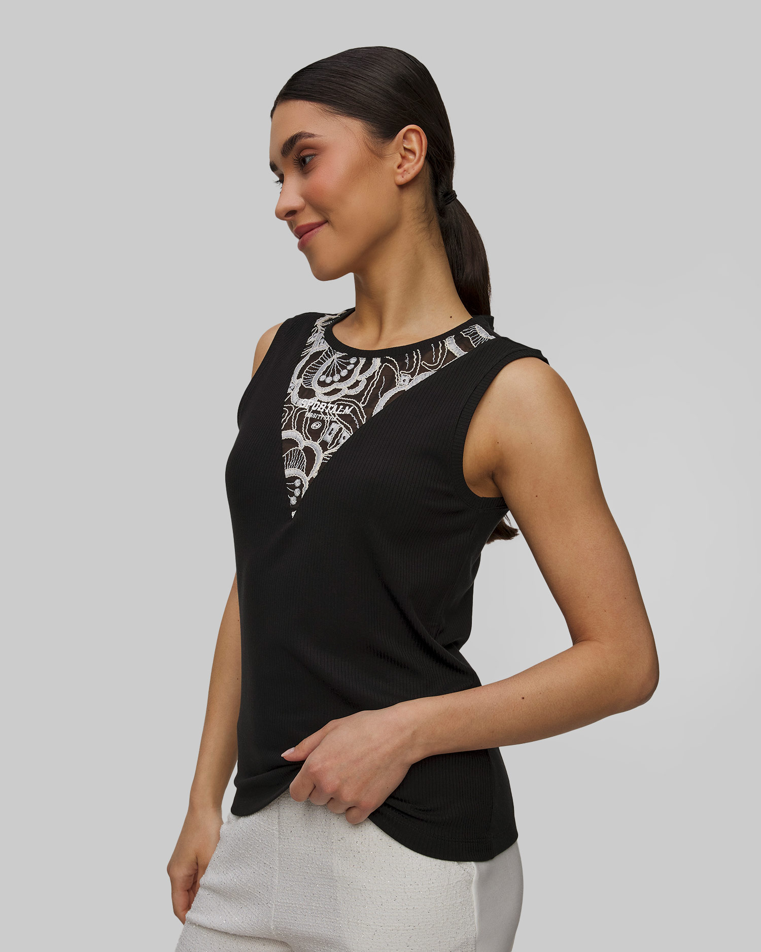 Top negru cu dantelă pentru femei Sportalm