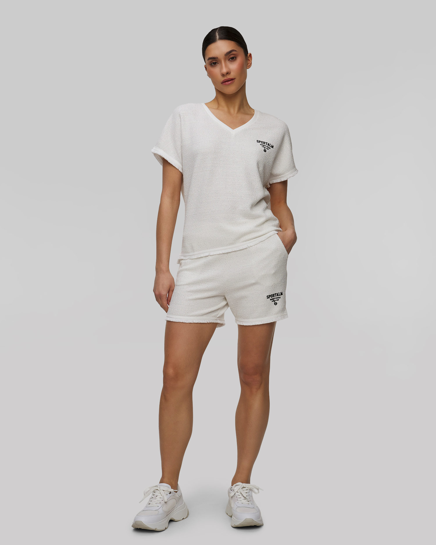 Biały T-shirt damski bouclé Sportalm