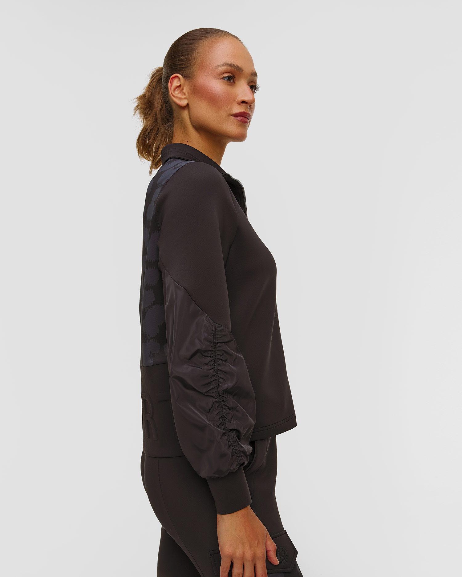 Czarna bluza damska Sportalm