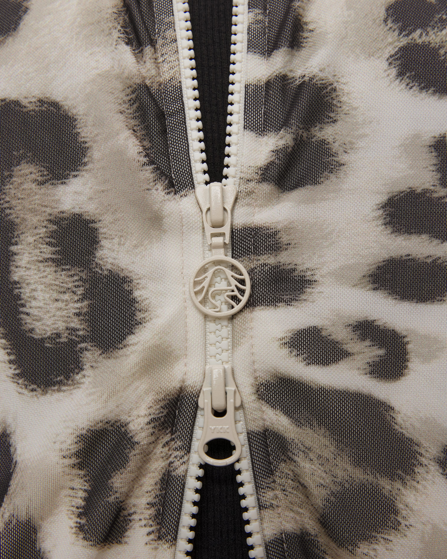 Sportalm Damen-Sweatshirt mit Leopardenmuster und Reißverschluss