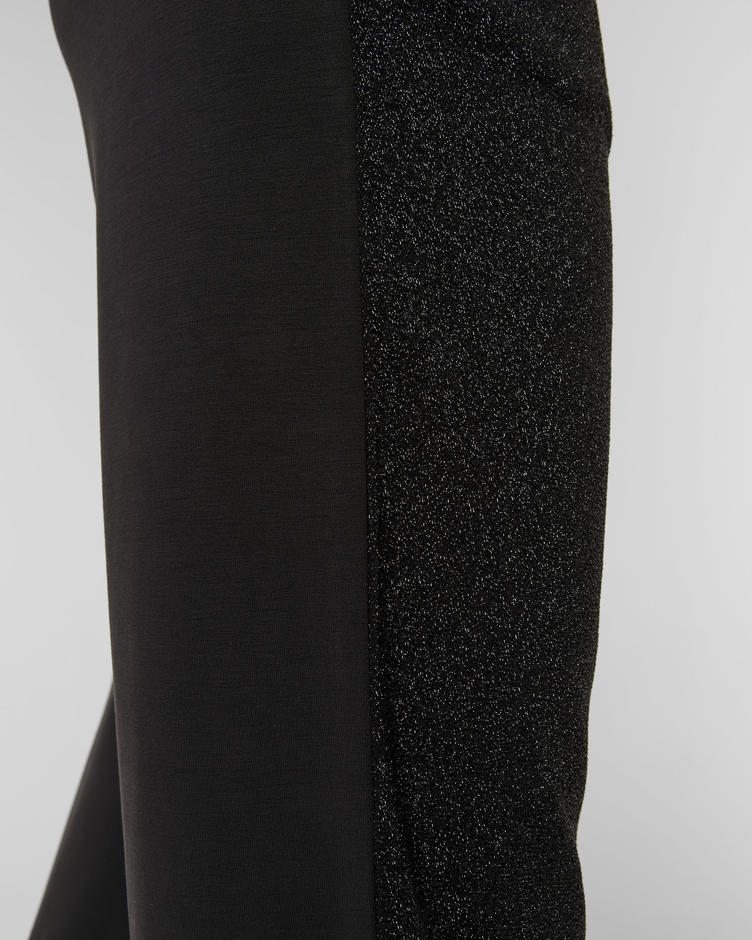 Pantaloni negri din viscoză pentru femei Sportalm