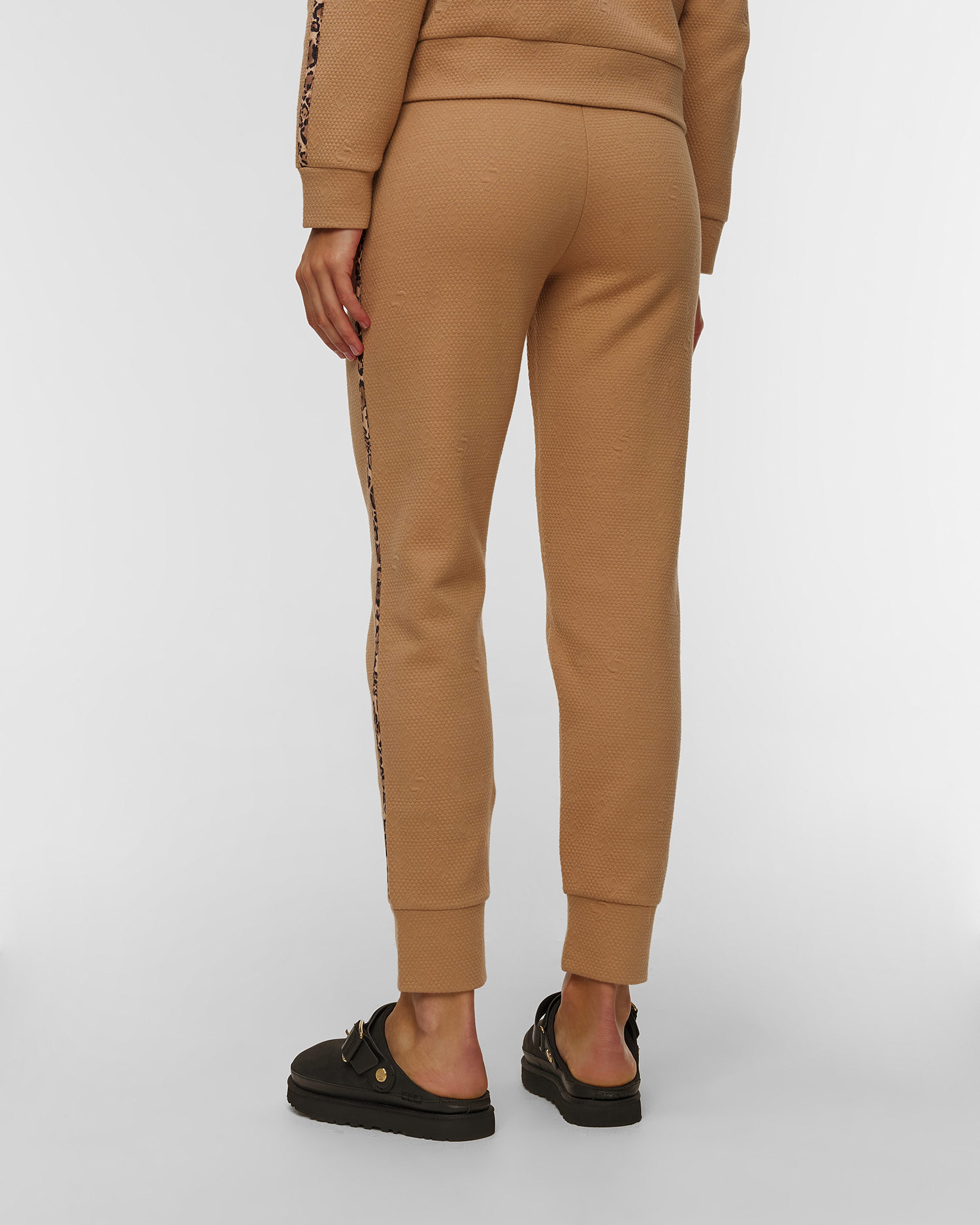 Women's viscose carmel sweatpants Sportalm