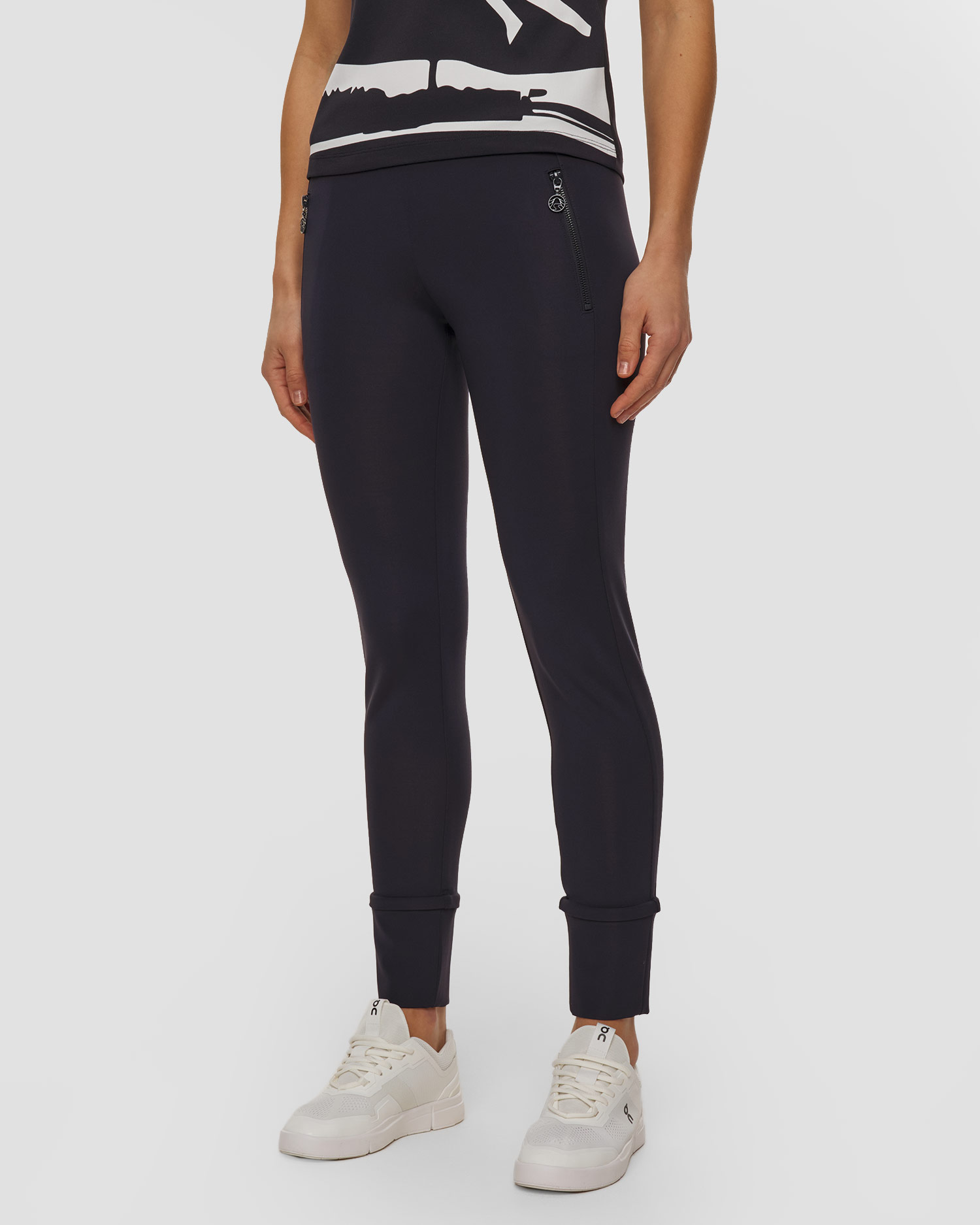 Granatowe legginsy damskie Sportalm