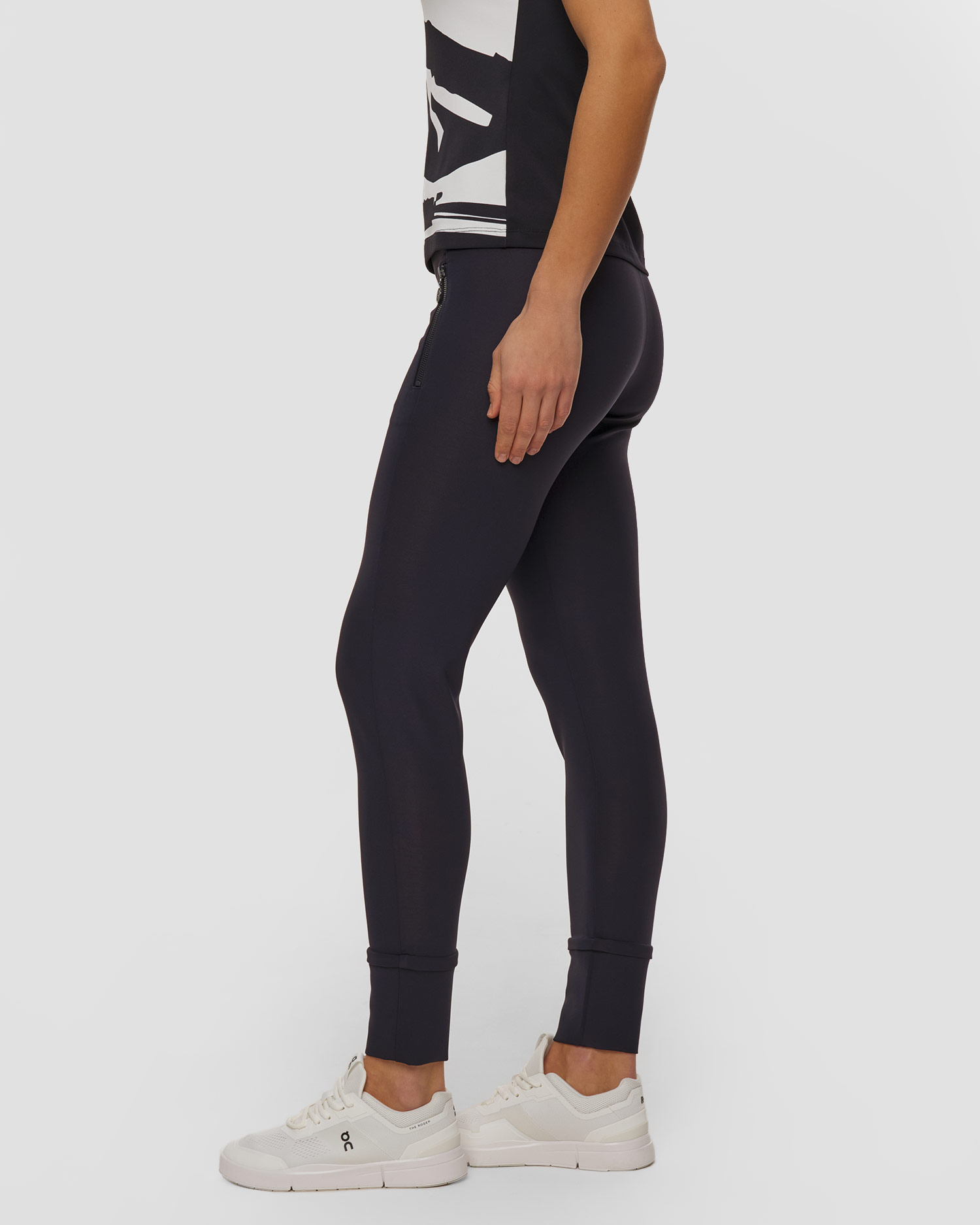Granatowe legginsy damskie Sportalm