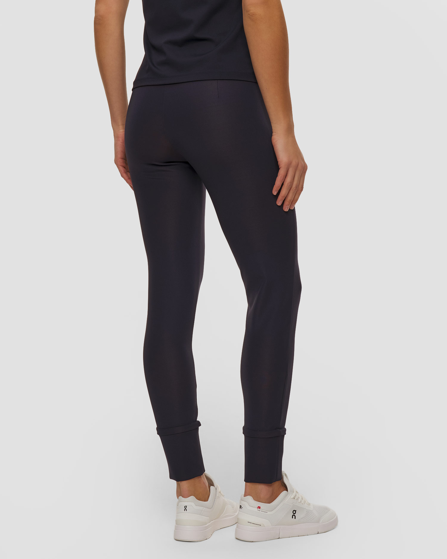 Granatowe legginsy damskie Sportalm