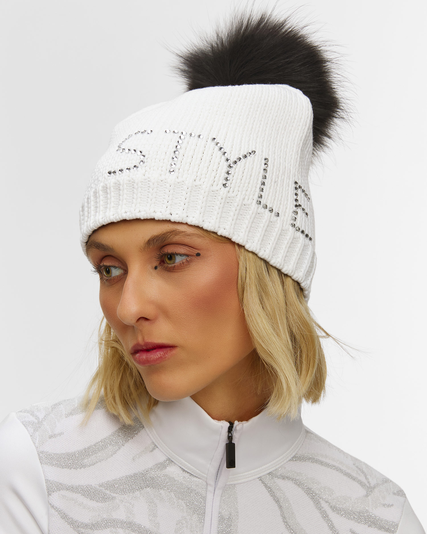 Căciulă de iarnă pentru femei Sportalm albă