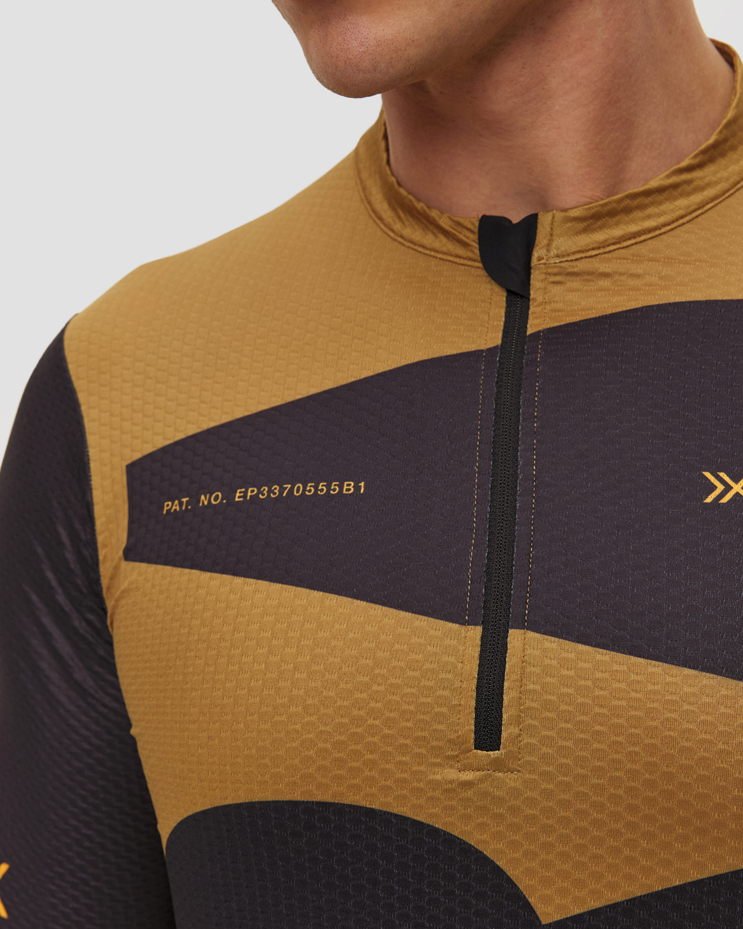 Koszulka gravelowa męska X-Bionic Corefusion Gravel Jersey beżowo-czarna