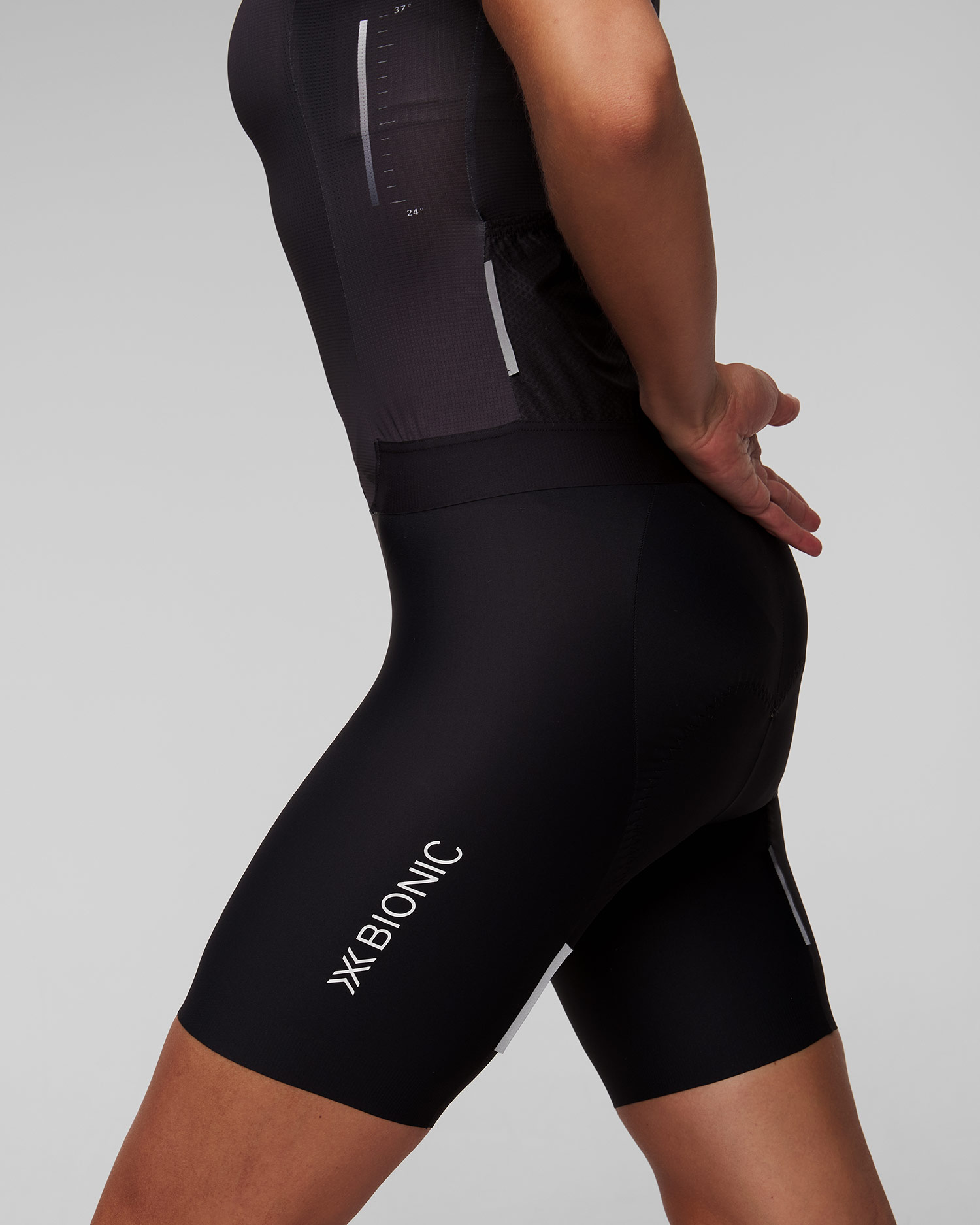 Pantaloncini da ciclismo con bretelle da donna X-Bionic Corefusion Bib Shorts