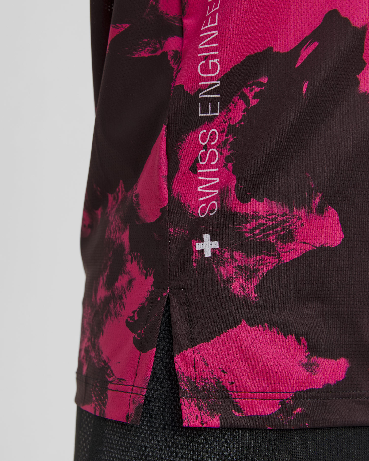 Tricou de alergare cu mânecă lungă pentru bărbați X-Bionic Corefusion Run Shirt LS roz-negru