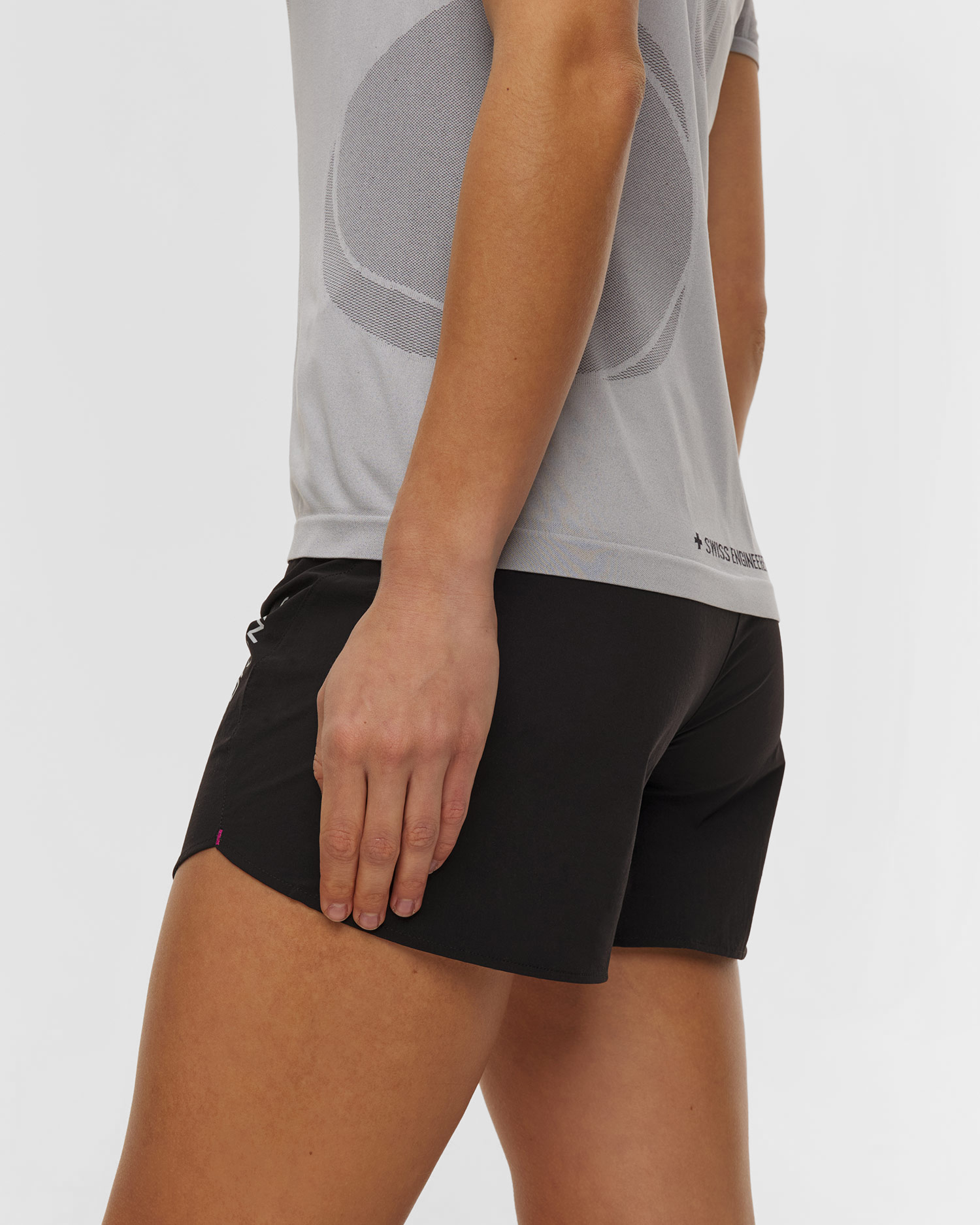 Dámské běžecké šortky X-Bionic Corefusion Run Discover v černé barvě