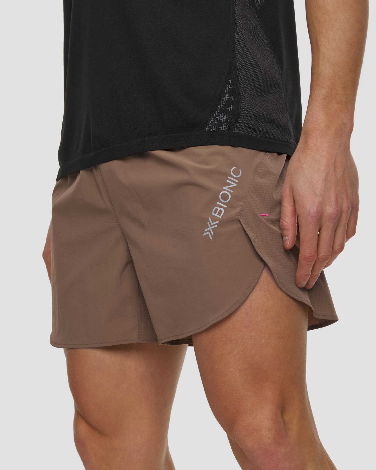 Short pour hommes X-Bionic Corefusion Run Perform Shorts Dark Sand