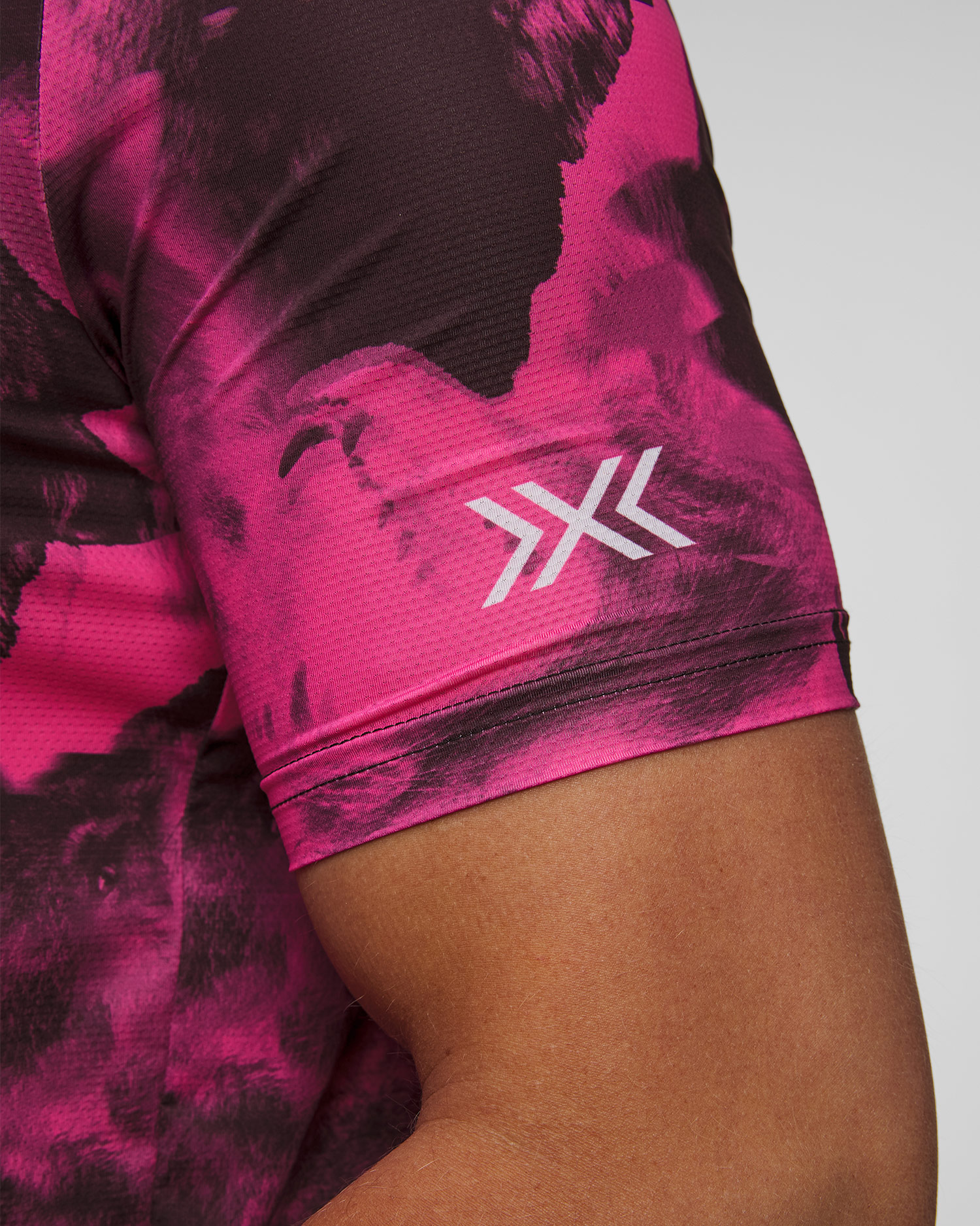 Maglietta da corsa da uomo X-Bionic Corefusion Run Shirt nero-rosa
