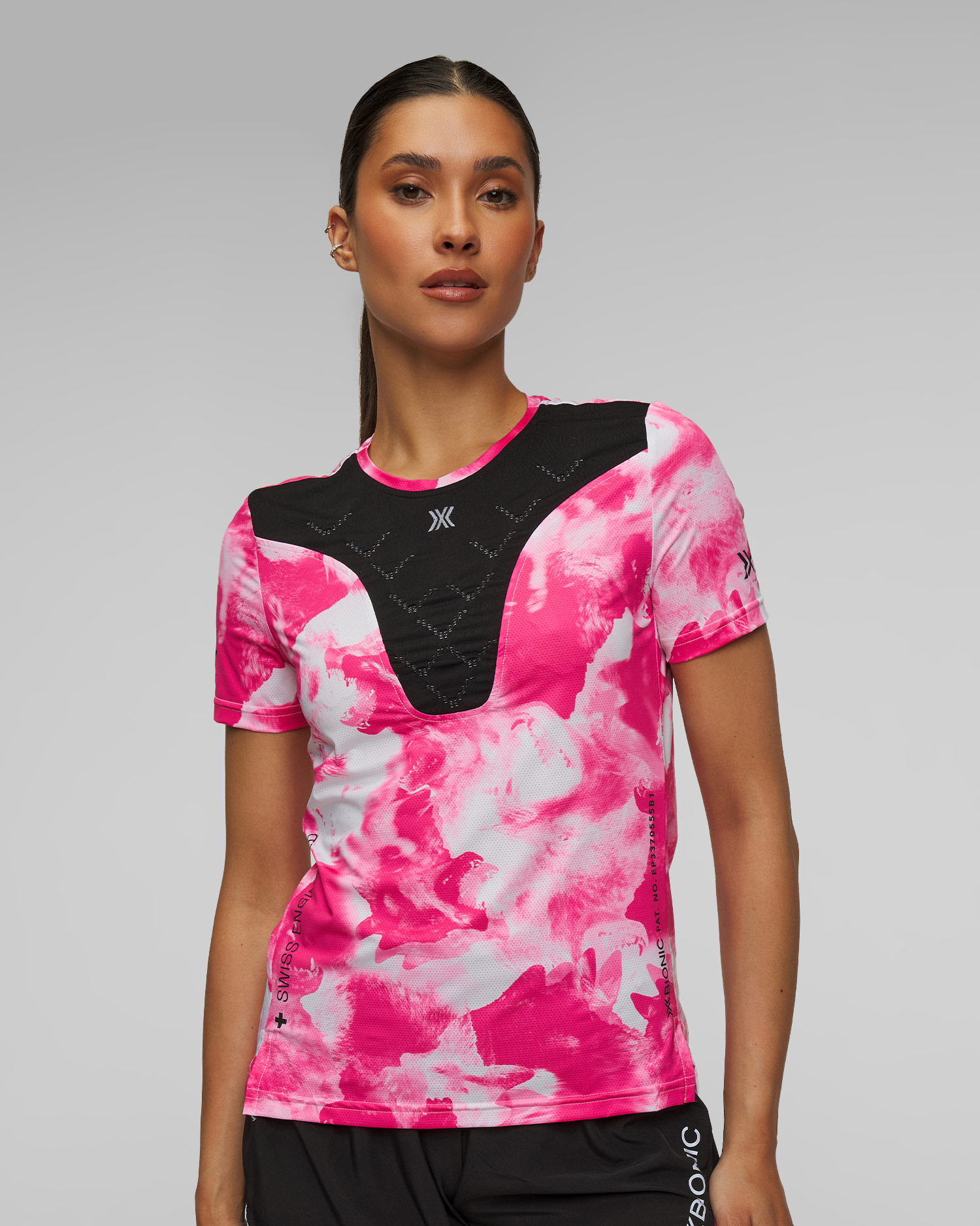 Koszulka biegowa damska X-Bionic Corefusion Run Shirt czarno-różowa