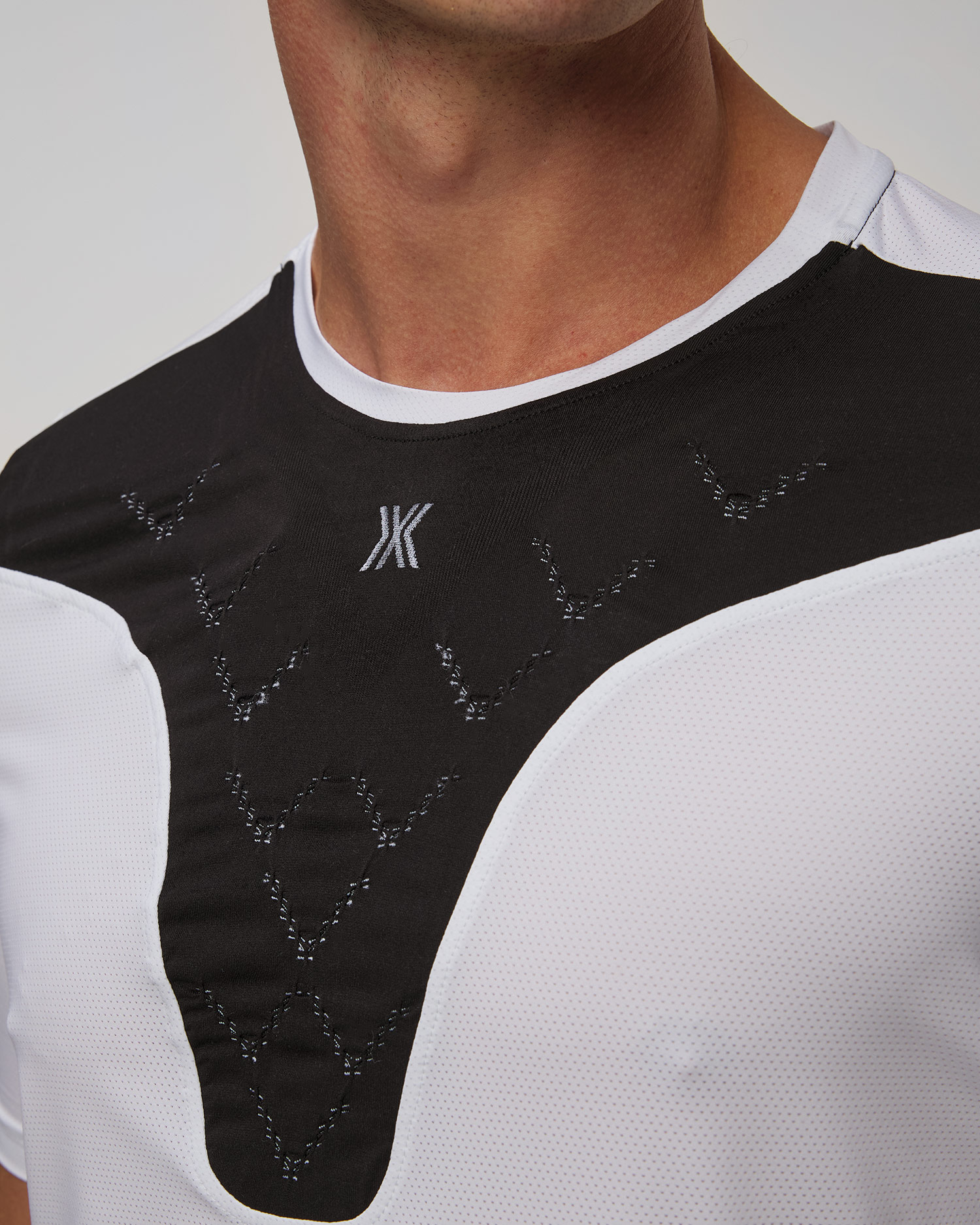 Maglietta da corsa da uomo X-Bionic Corefusion Run Shirt bianco-nera