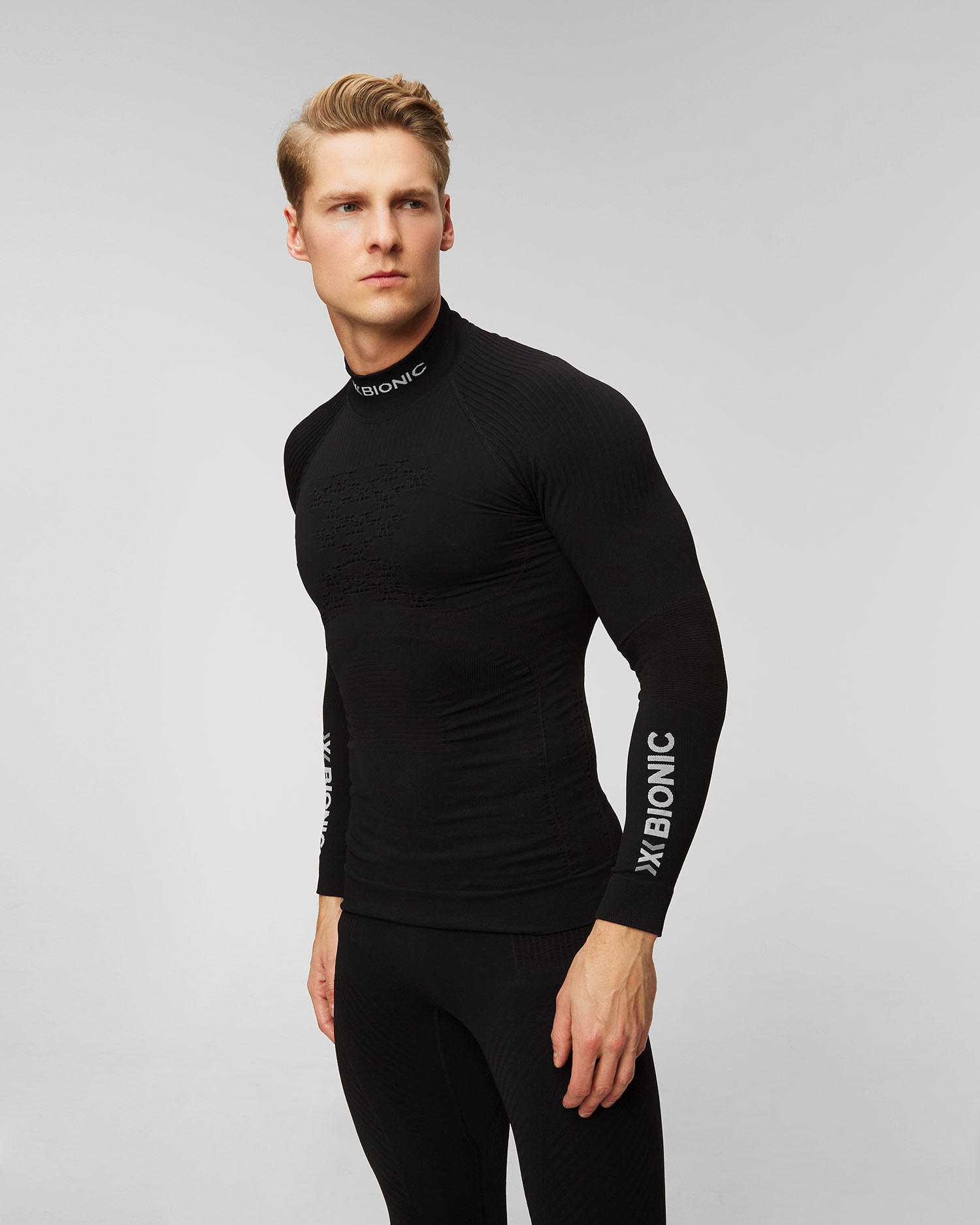 Maglietta nera a maniche lunghe con mezzo collo alto da uomo X-Bionic Energy Accumulator 4.0 Turtle Neck LG SL