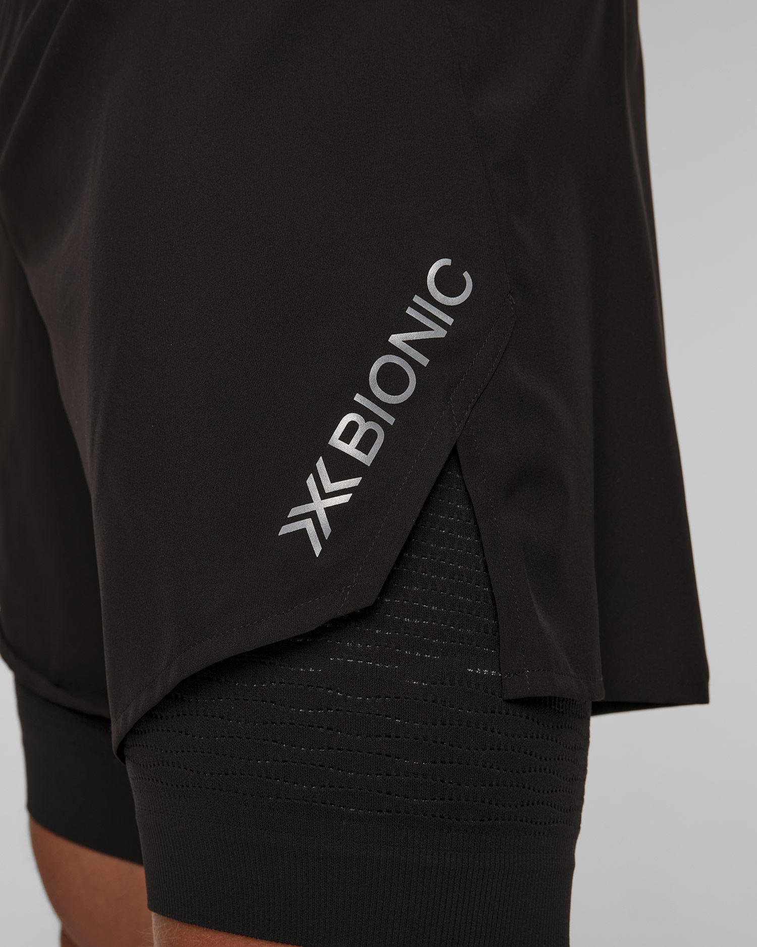 Pánske bežecké šortky X-Bionic Effektor 2v1 čierne