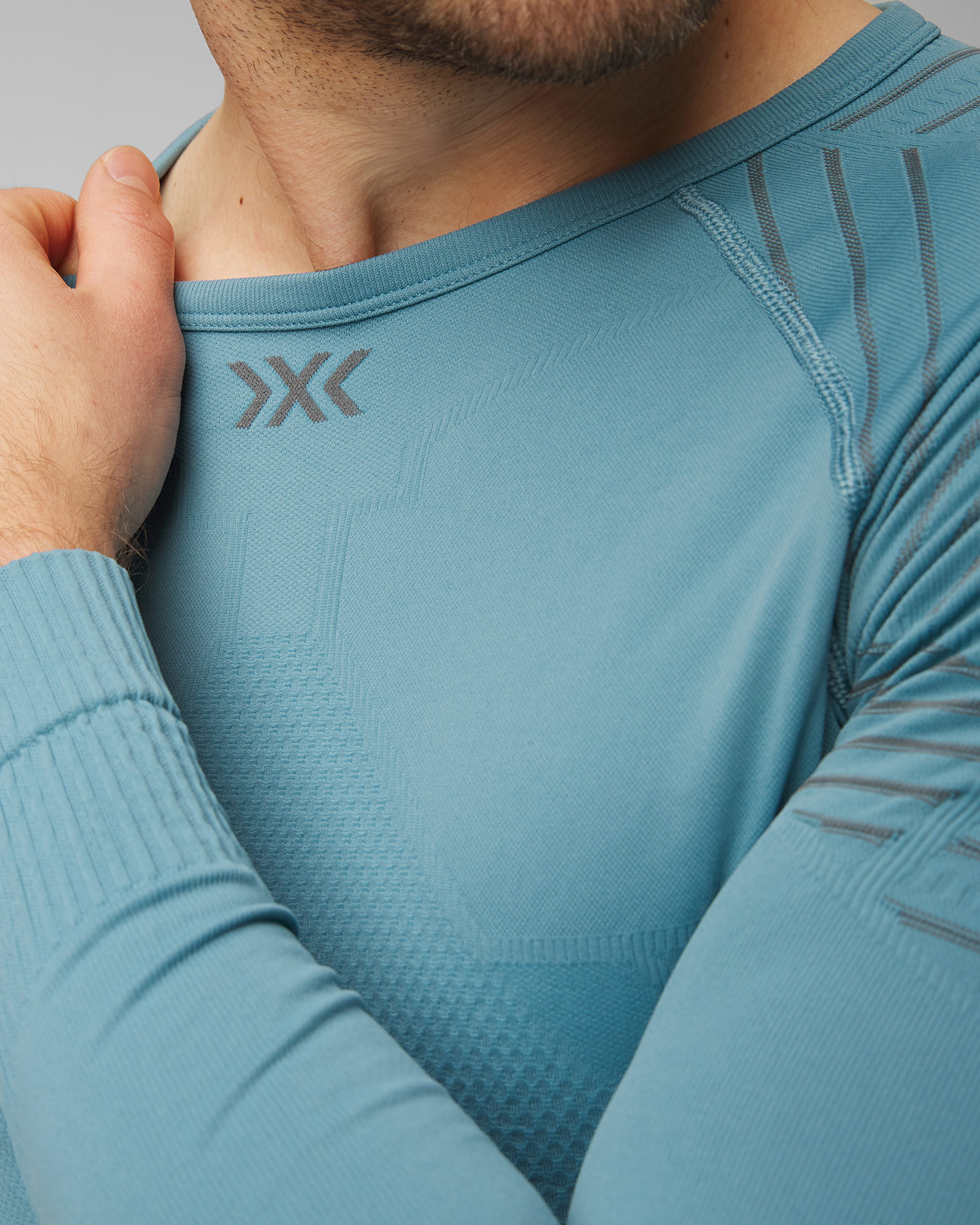 Niebieski longsleeve termoaktywny męski X-Bionic Invent 4.0 LG SL