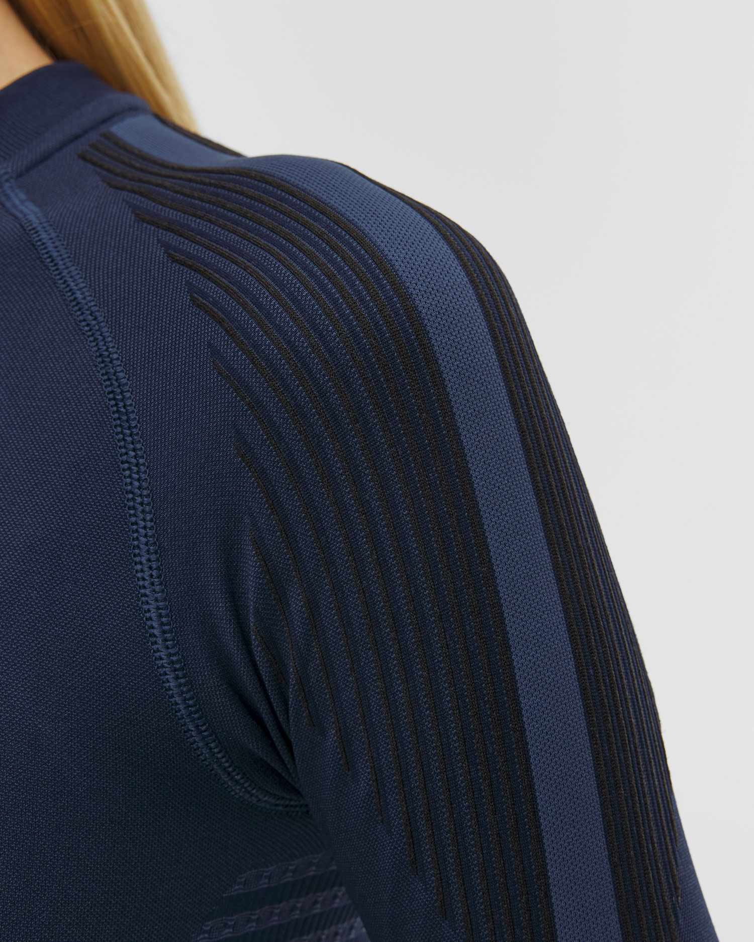 Dámske termo tričko s dlhým rukávom X-Bionic Invent Shirt LS tmavomodré
