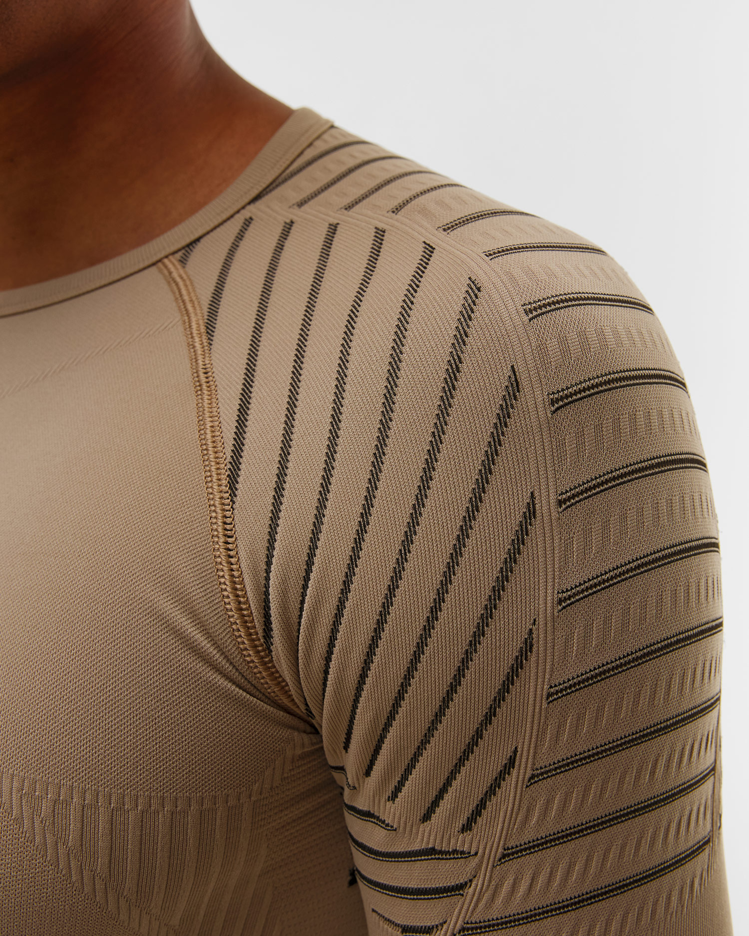 Men's thermoactive longsleeve X-Bionic Invent Graphics 4.0 beige-grey
