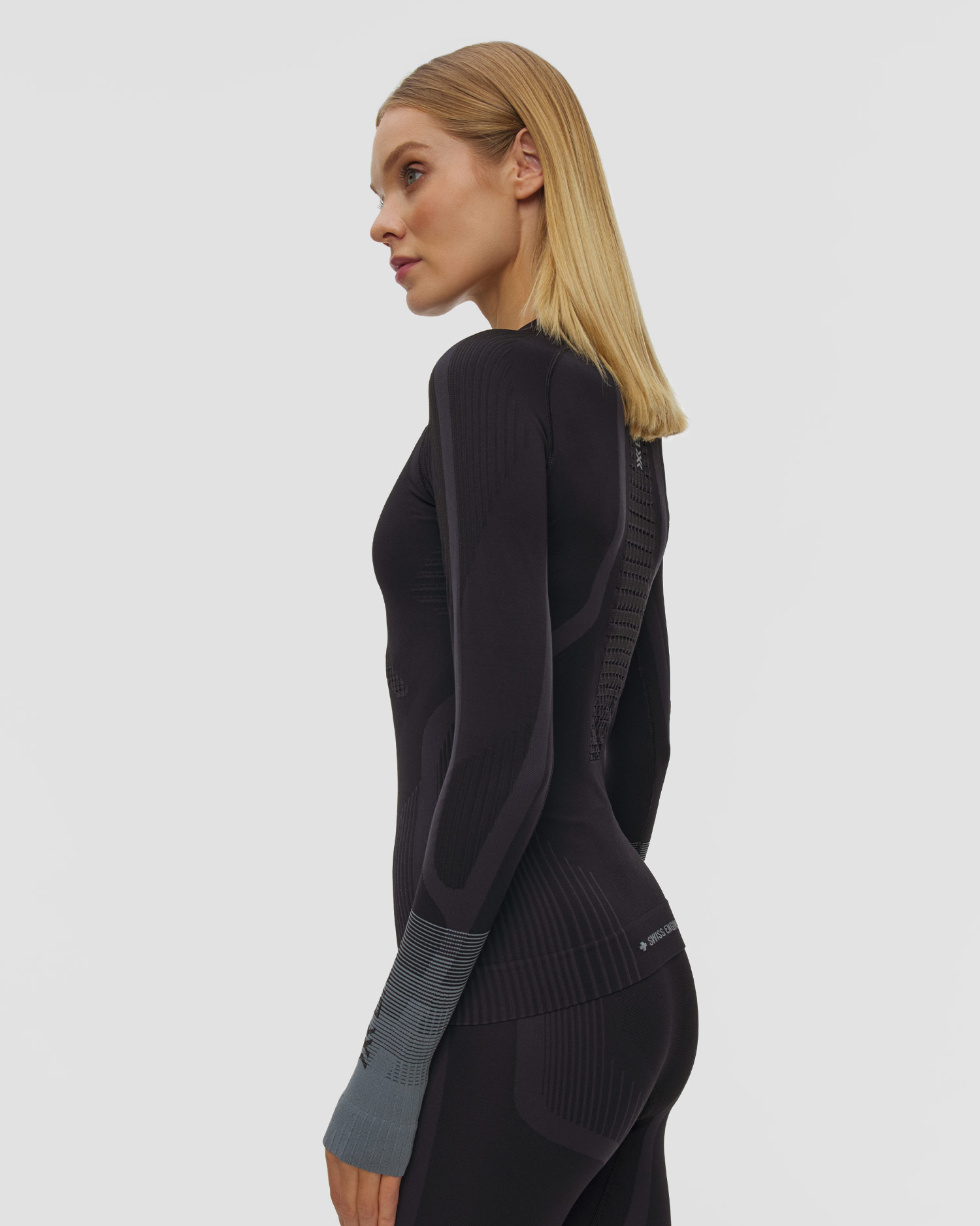 Dámske termo tričko s dlhým rukávom X-Bionic Invent Graphics Shirt LS čierno-sivé