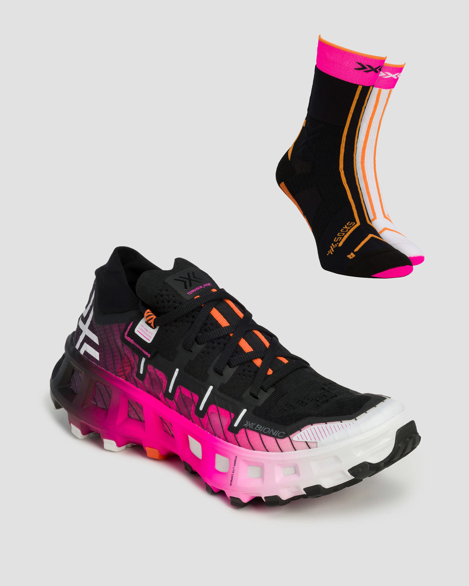 X-Bionic Terraskin X00/C Unisex Trailrunning-Schuhe +  technische Socken
