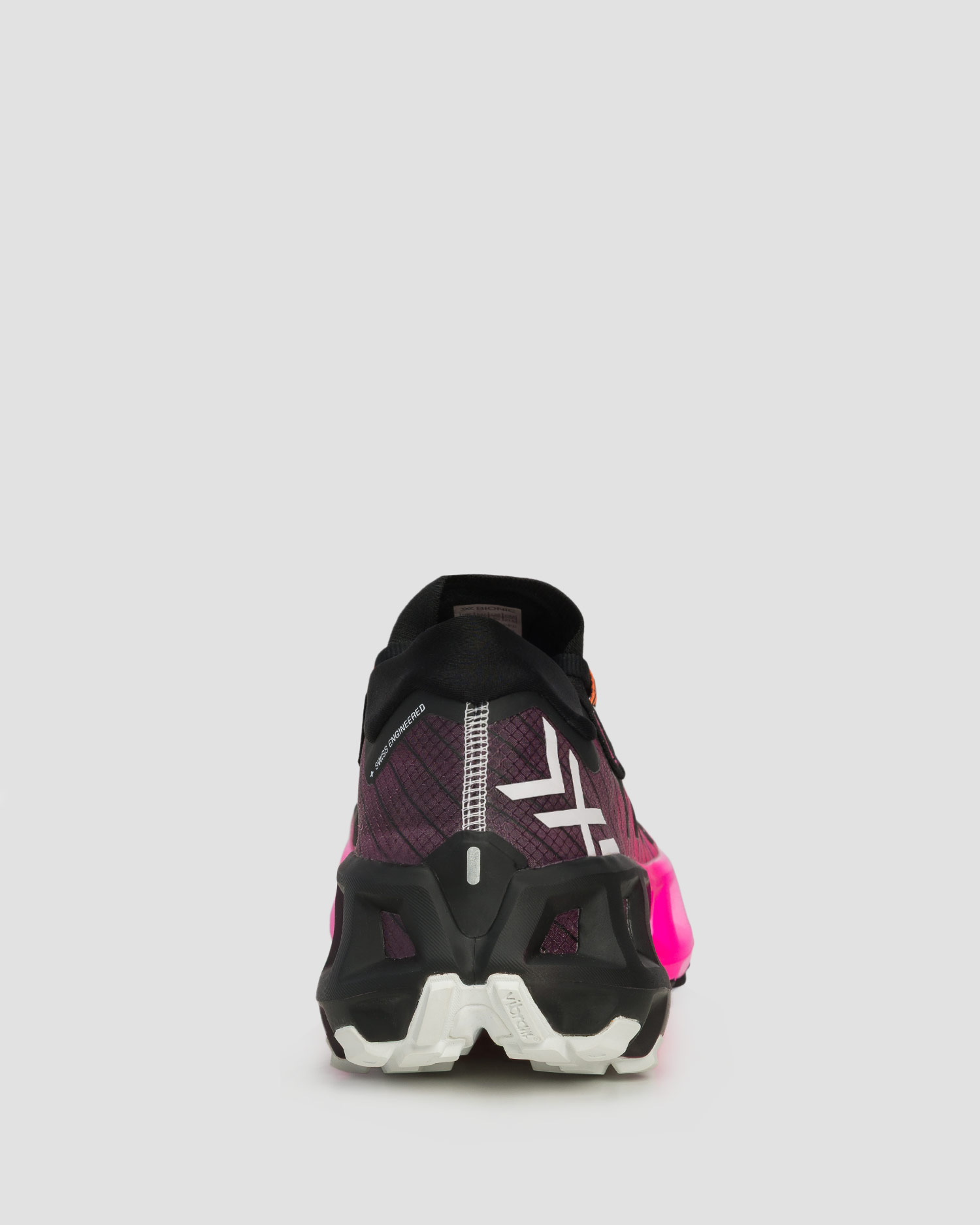 Scarpe da corsa trail unisex X-Bionic Terraskin X00/C nero-rosa-bianco + calzini tecnici