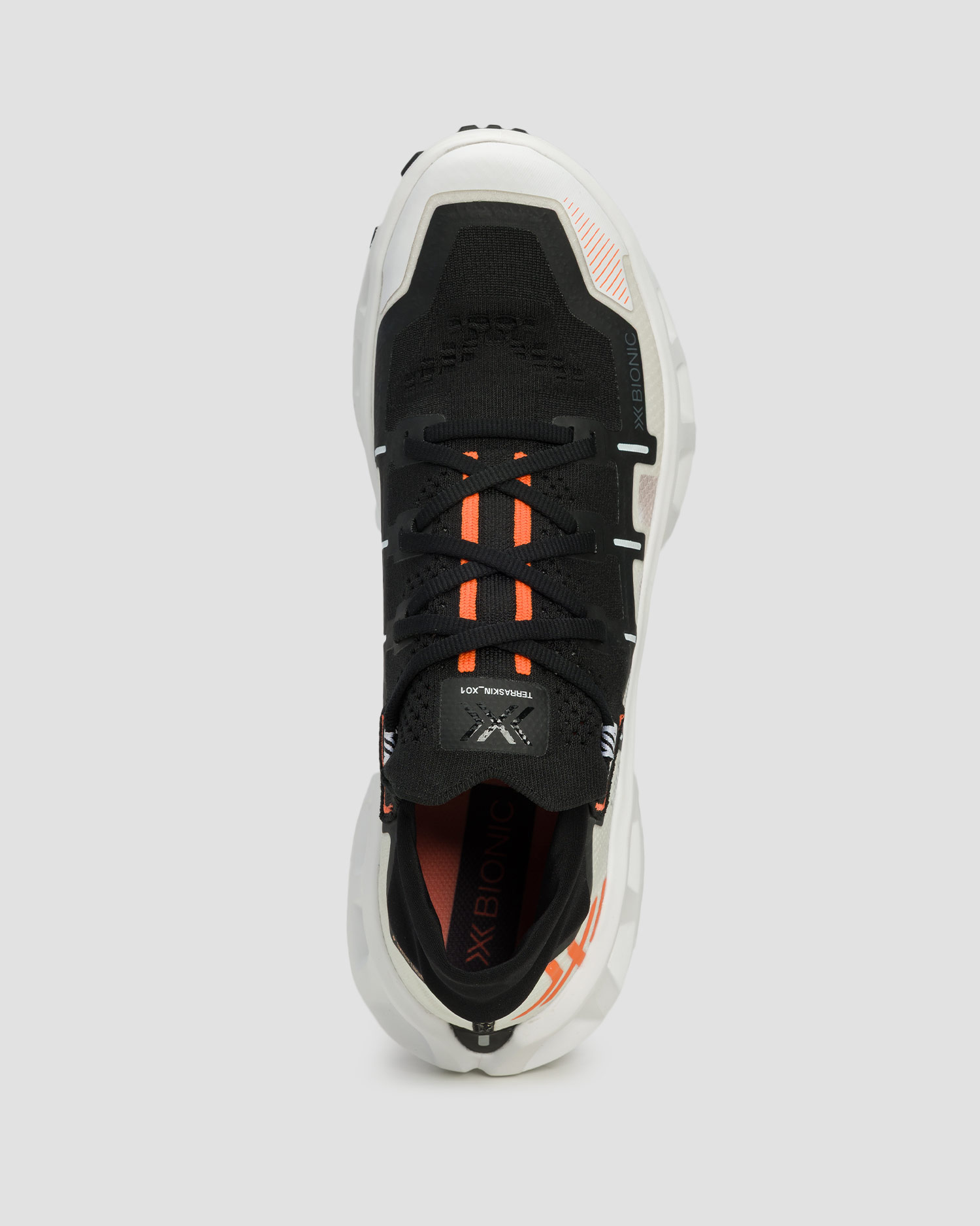 Scarpe da corsa trail unisex X-Bionic Terraskin X01 nero-bianco + calzini tecnici