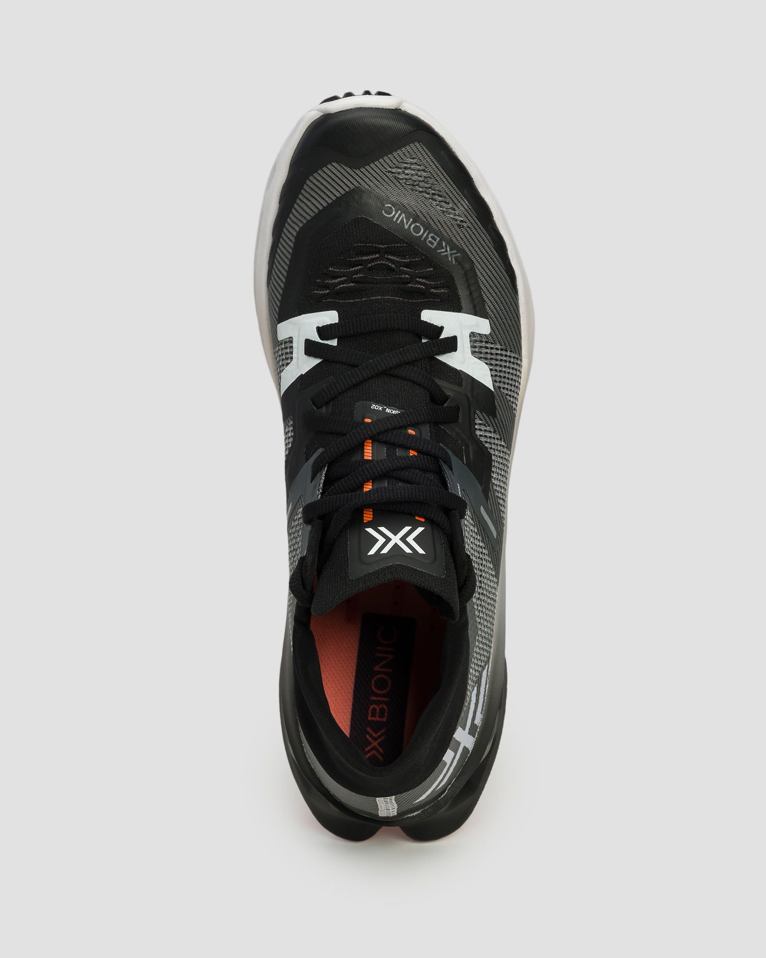 Scarpe da corsa trail unisex X-Bionic Terraskin X02 nero-bianche + calzini tecnici