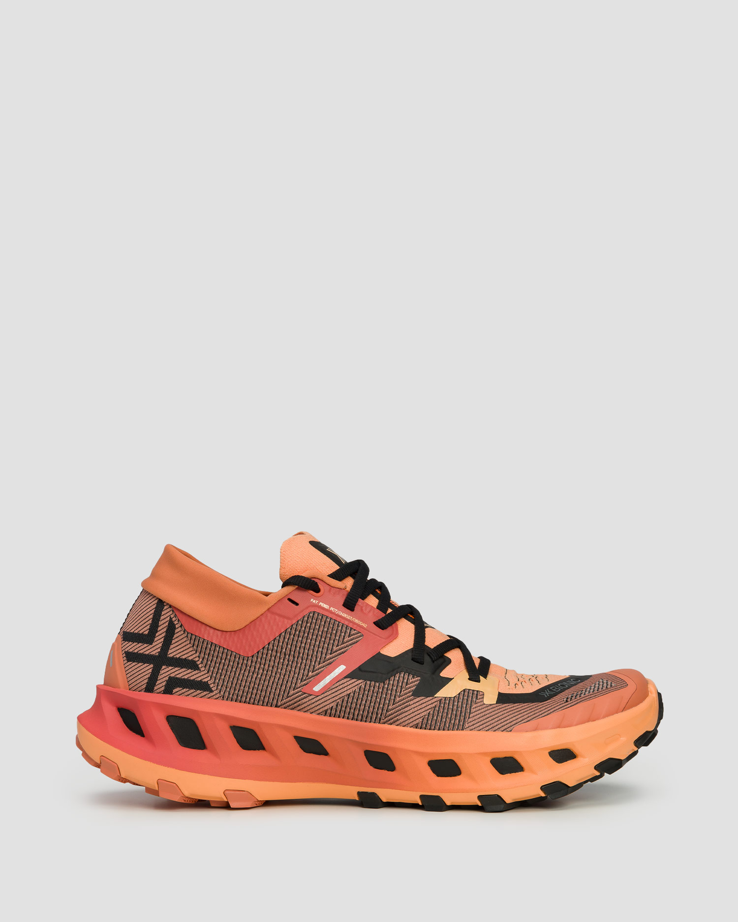 Scarpe da corsa trail unisex X-Bionic Terraskin X02 nero-arancione + calzini tecnici