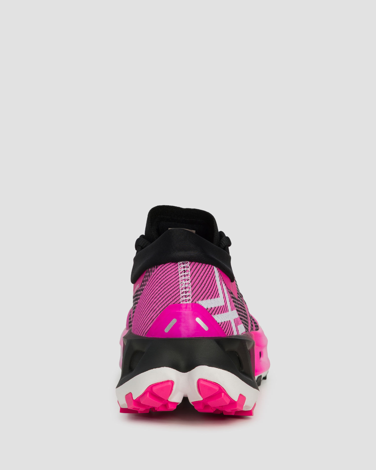 Pantofi de alergare trail unisex X-Bionic Terraskin X02 roz-negru + șosete tehnice
